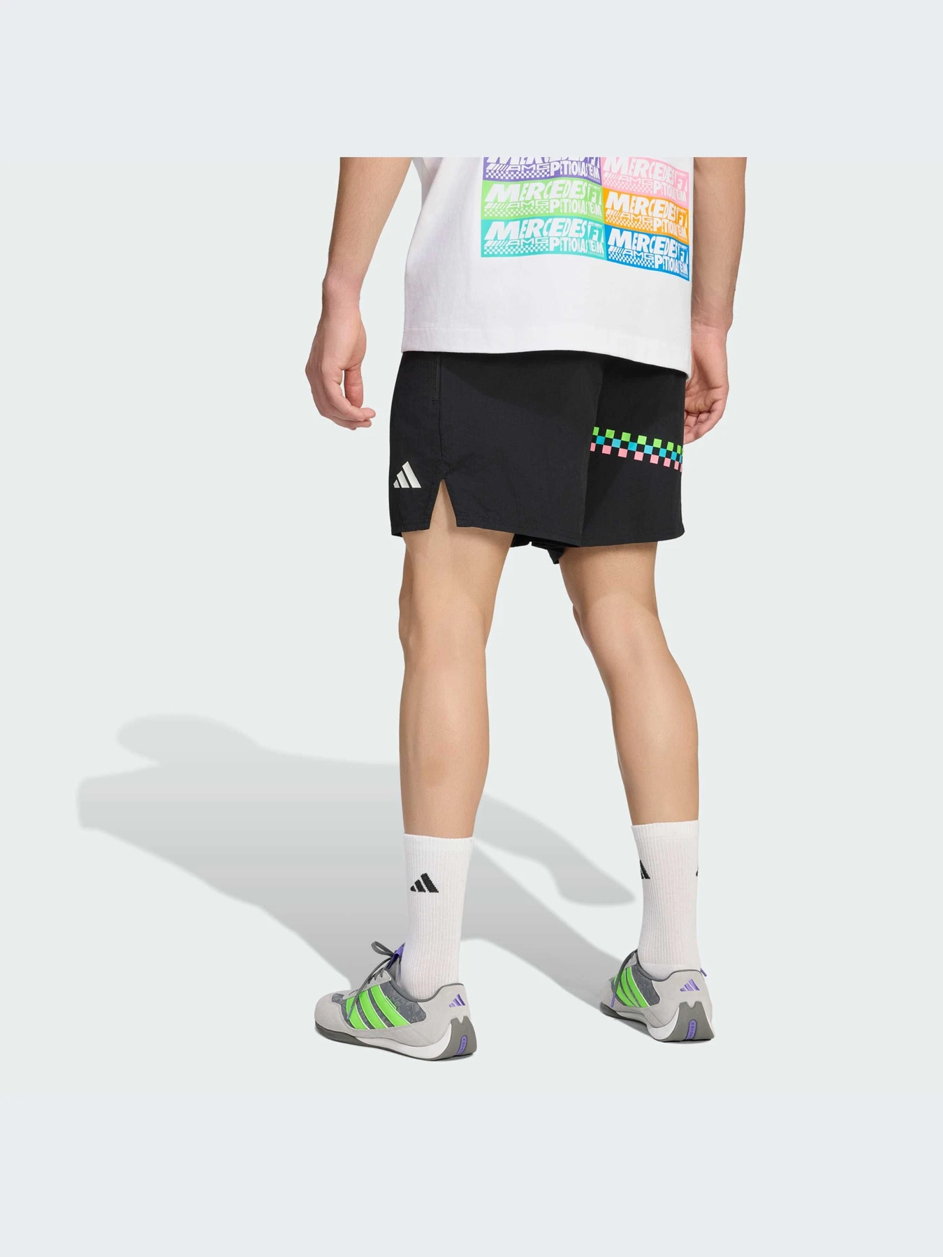 Шорты Adidas модель LF2563-KZ Шорты Adidas модель LF2563-KZ Фото