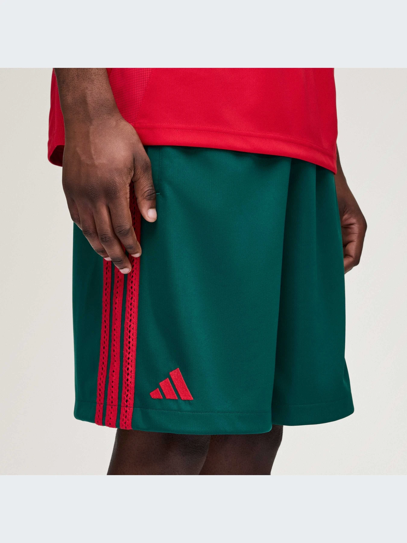 Шорты Adidas модель KC9600-KZ Шорты Adidas модель KC9600-KZ Фото