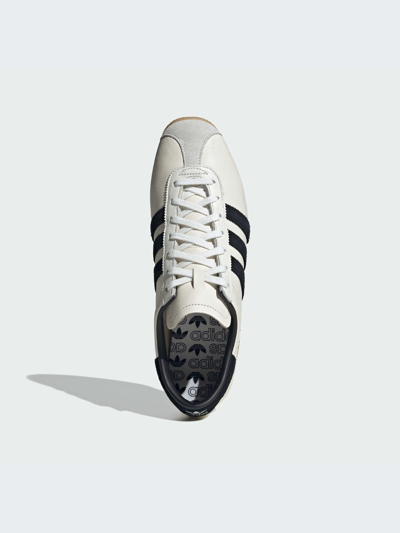 Кроссовки Adidas модель KJ1015-KZ Кроссовки Adidas модель KJ1015-KZ Фото