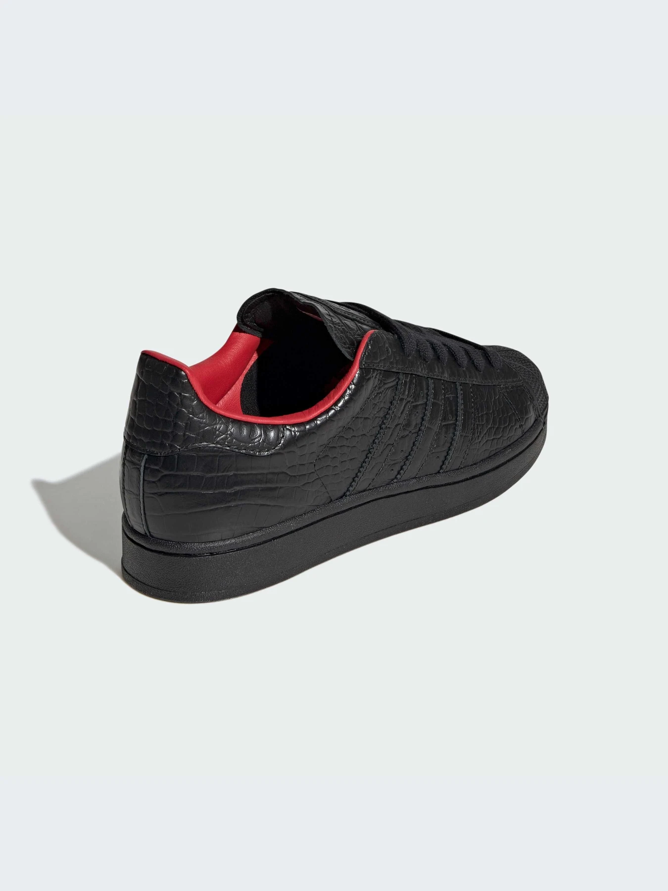 Кроссовки Adidas Superstar модель IH9310-KZ Кроссовки Adidas Superstar модель IH9310-KZ Фото