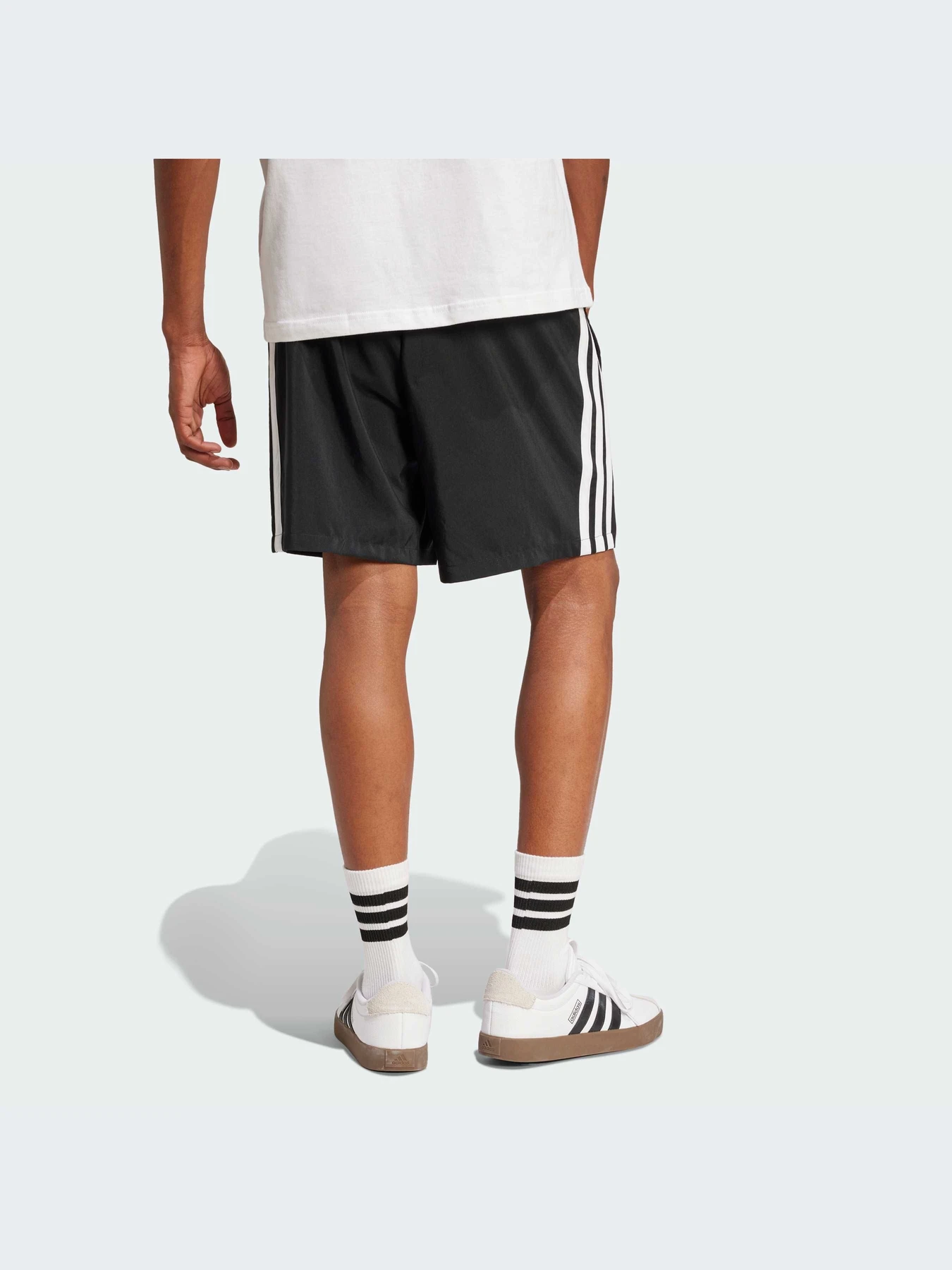 Шорты Adidas Adidas Essentials модель JW1911-KZ Шорты Adidas Adidas Essentials модель JW1911-KZ Фото