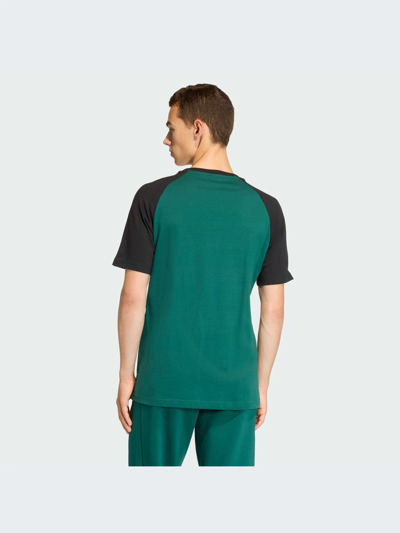 Футболки и поло Adidas модель KE3307-KZ Футболки и поло Adidas модель KE3307-KZ Фото