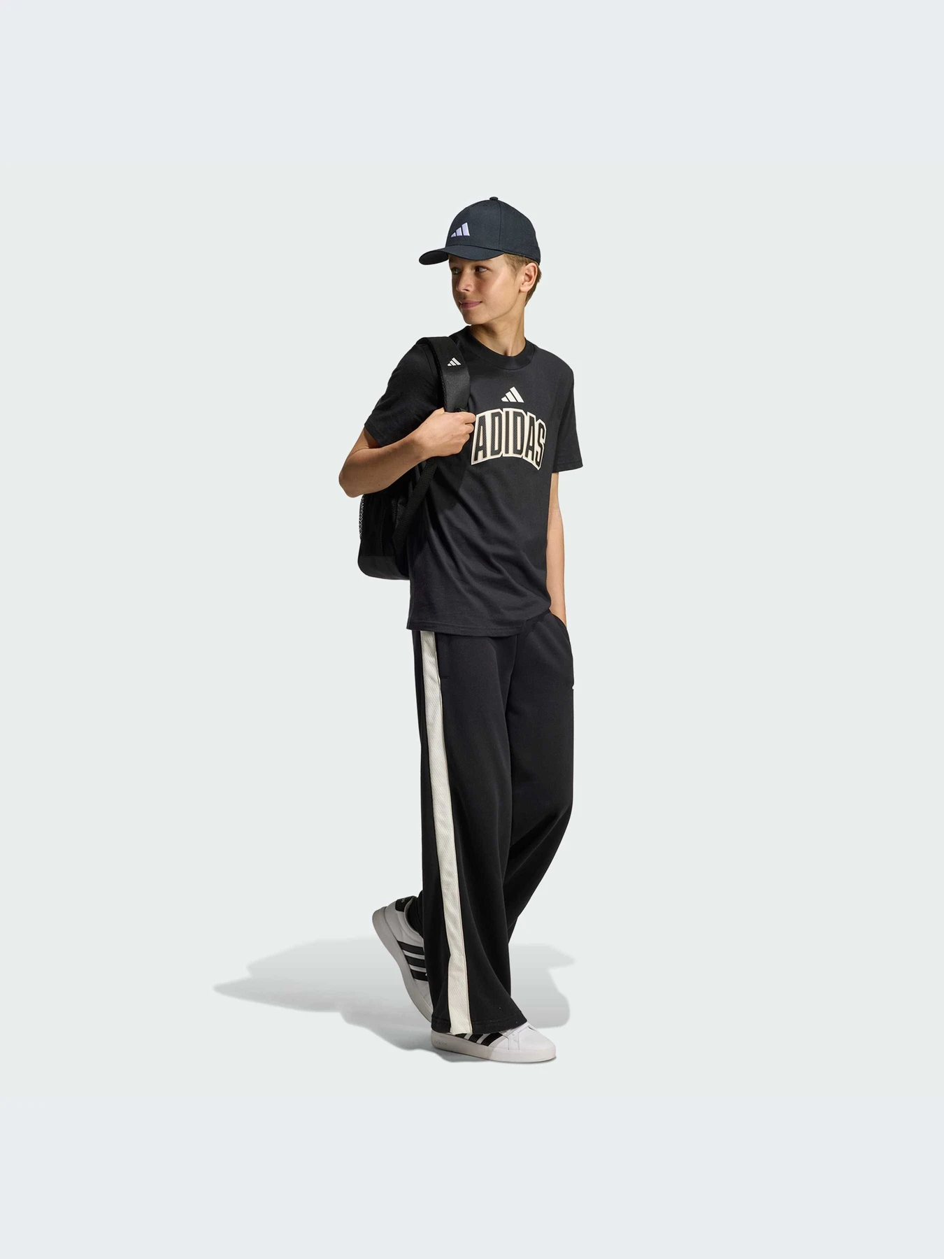 Футболки и поло Adidas модель KC4641-KZ Футболки и поло Adidas модель KC4641-KZ Фото