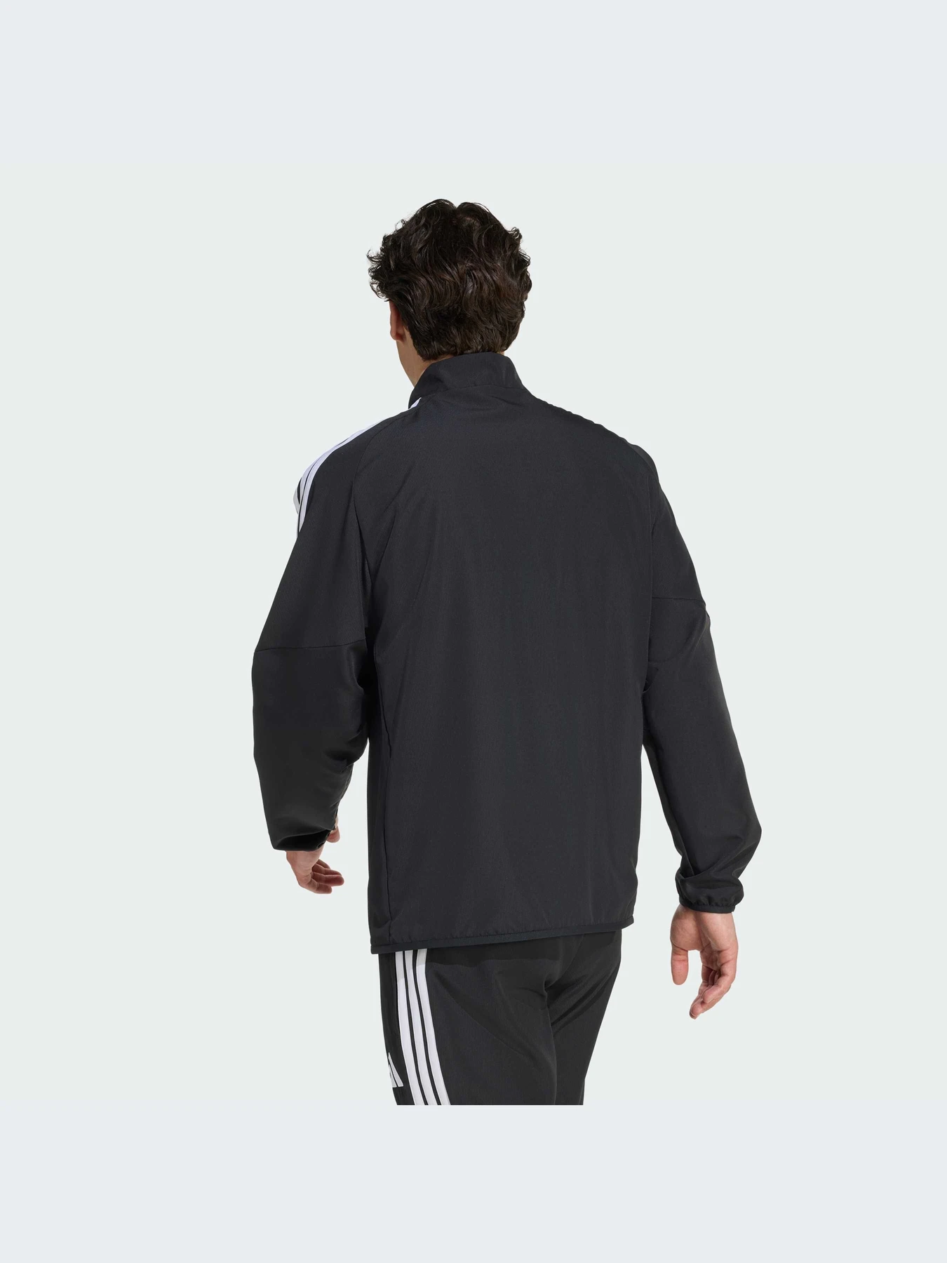 Куртки и дубленки Adidas Tiro модель JZ9049-KZ Куртки и дубленки Adidas Tiro модель JZ9049-KZ Фото