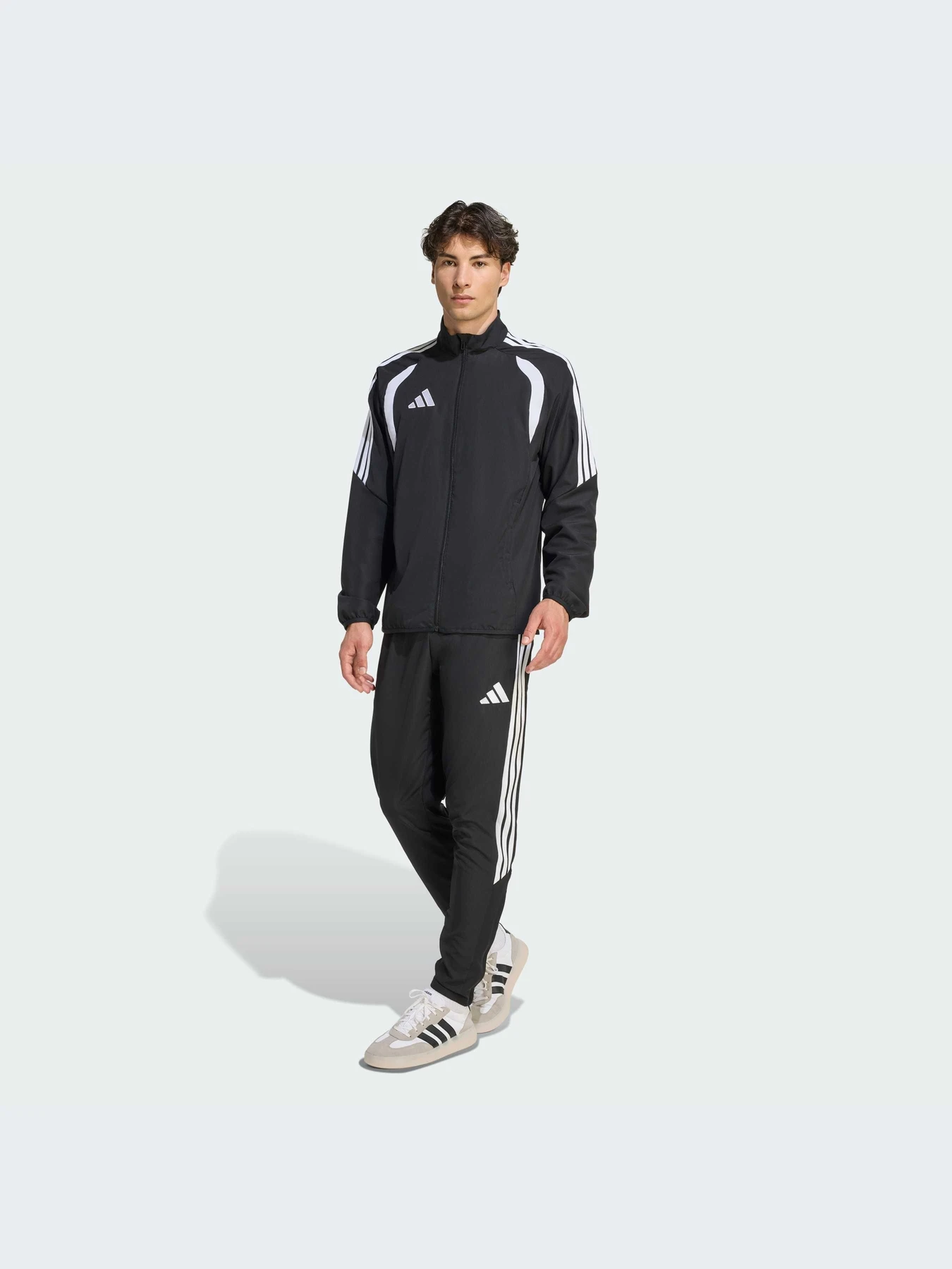Куртки и дубленки Adidas Tiro модель JZ9049-KZ Куртки и дубленки Adidas Tiro модель JZ9049-KZ Фото