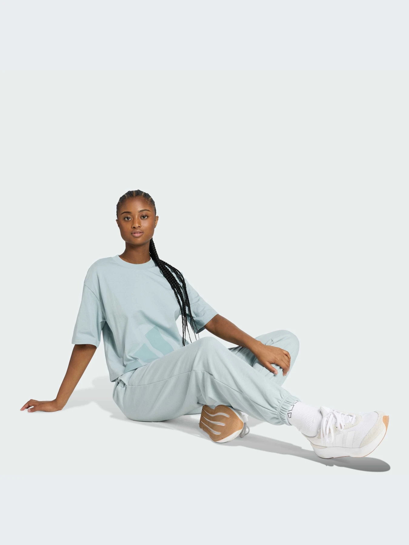 Брюки Adidas Adidas Essentials модель KC5251-KZ Брюки Adidas Adidas Essentials модель KC5251-KZ Фото