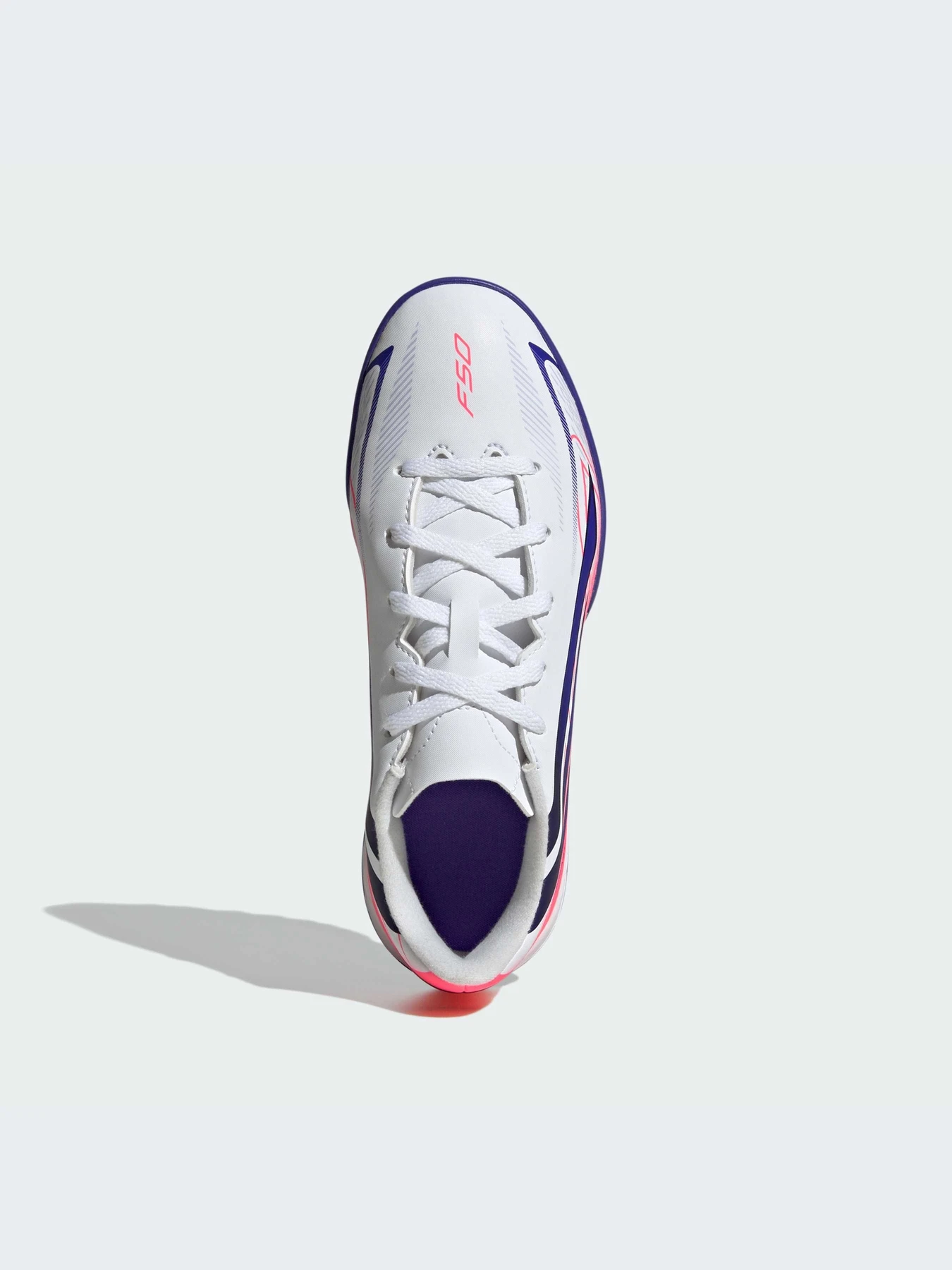 Кроссовки Adidas модель KK1368-KZ Кроссовки Adidas модель KK1368-KZ Фото