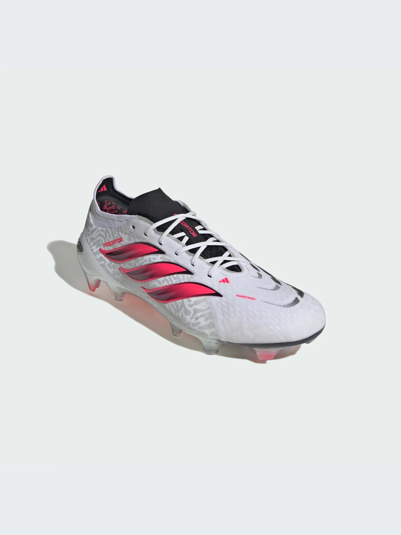 Кроссовки Adidas Predator модель IH4699-KZ Кроссовки Adidas Predator модель IH4699-KZ Фото