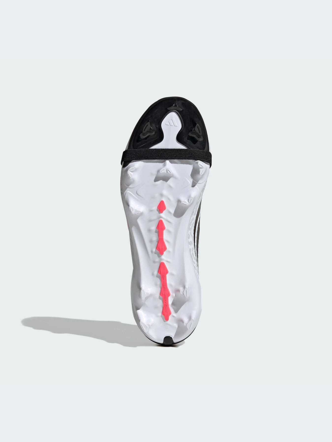 Кроссовки Adidas Predator модель IH2109-KZ Кроссовки Adidas Predator модель IH2109-KZ Фото