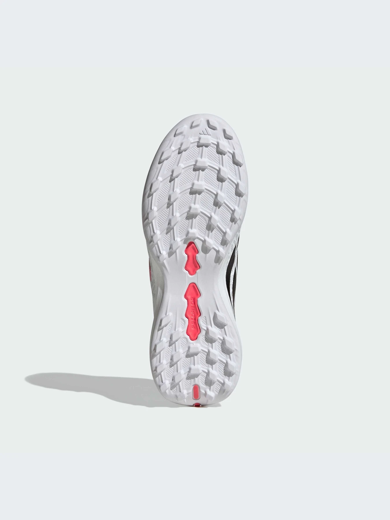 Кроссовки Adidas Predator модель IH2103-KZ Кроссовки Adidas Predator модель IH2103-KZ Фото