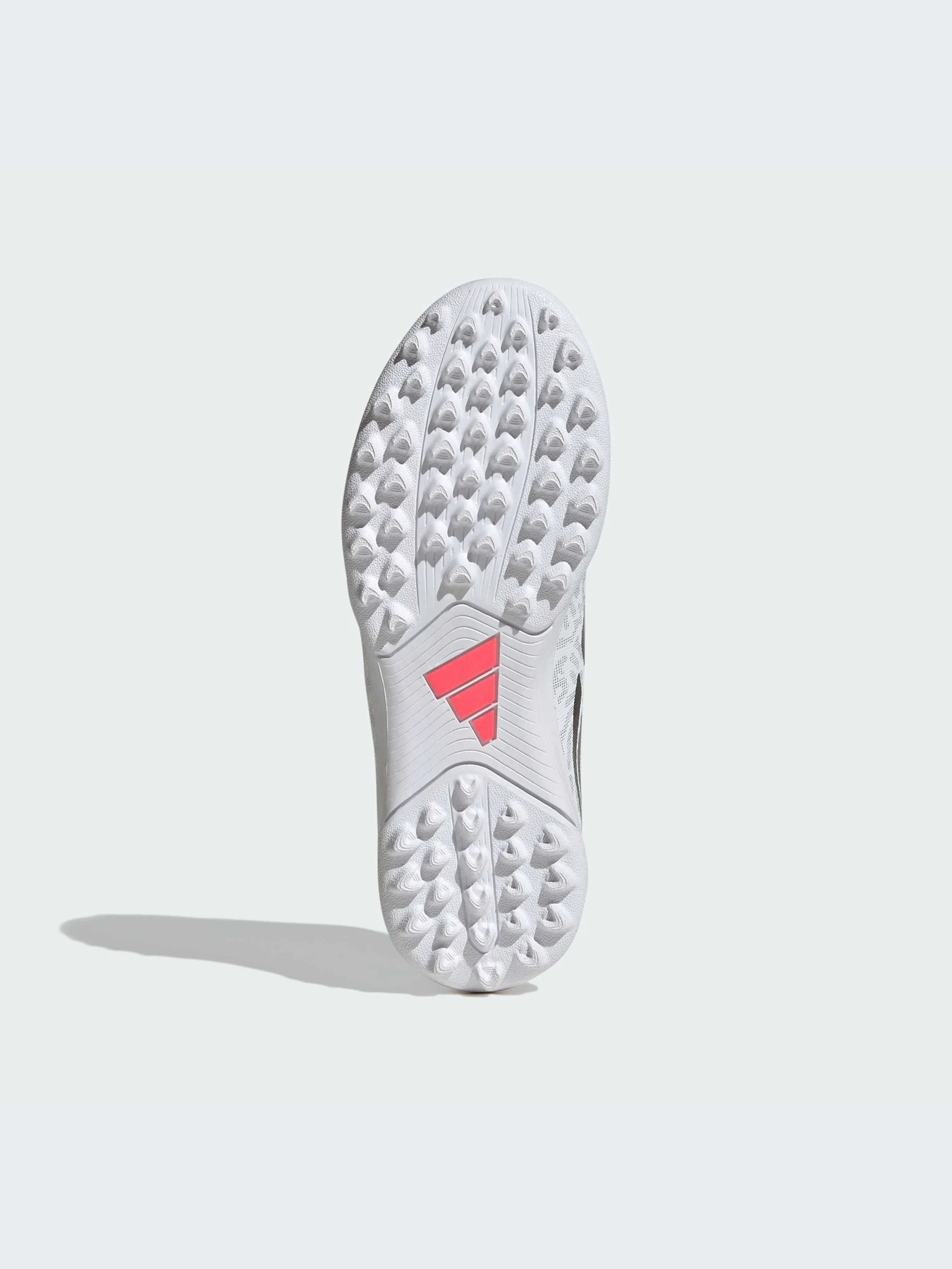 Кроссовки Adidas Predator модель IH2087-KZ Кроссовки Adidas Predator модель IH2087-KZ Фото