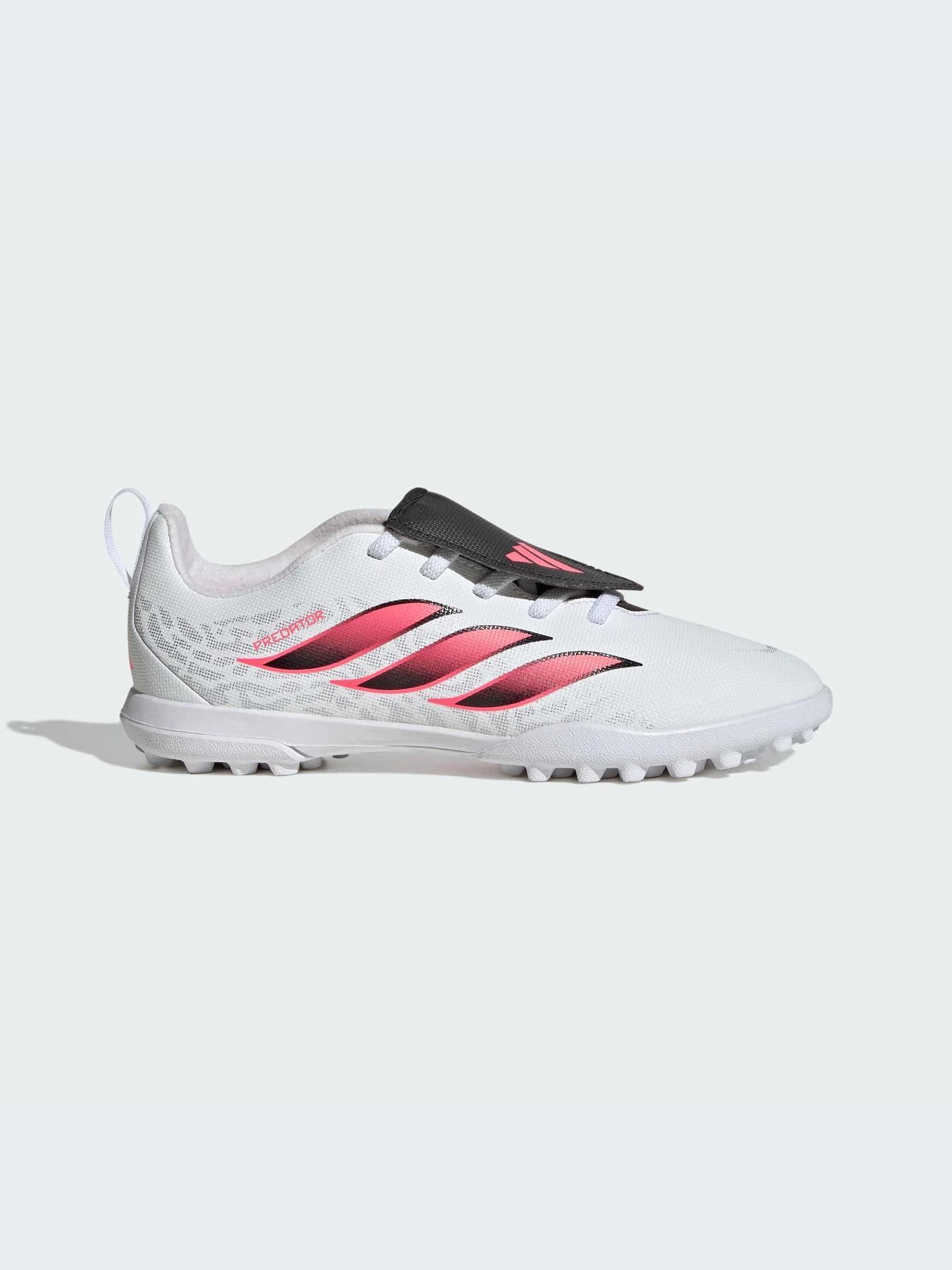 Кроссовки Adidas Predator модель IH2087-KZ Кроссовки Adidas Predator модель IH2087-KZ Фото