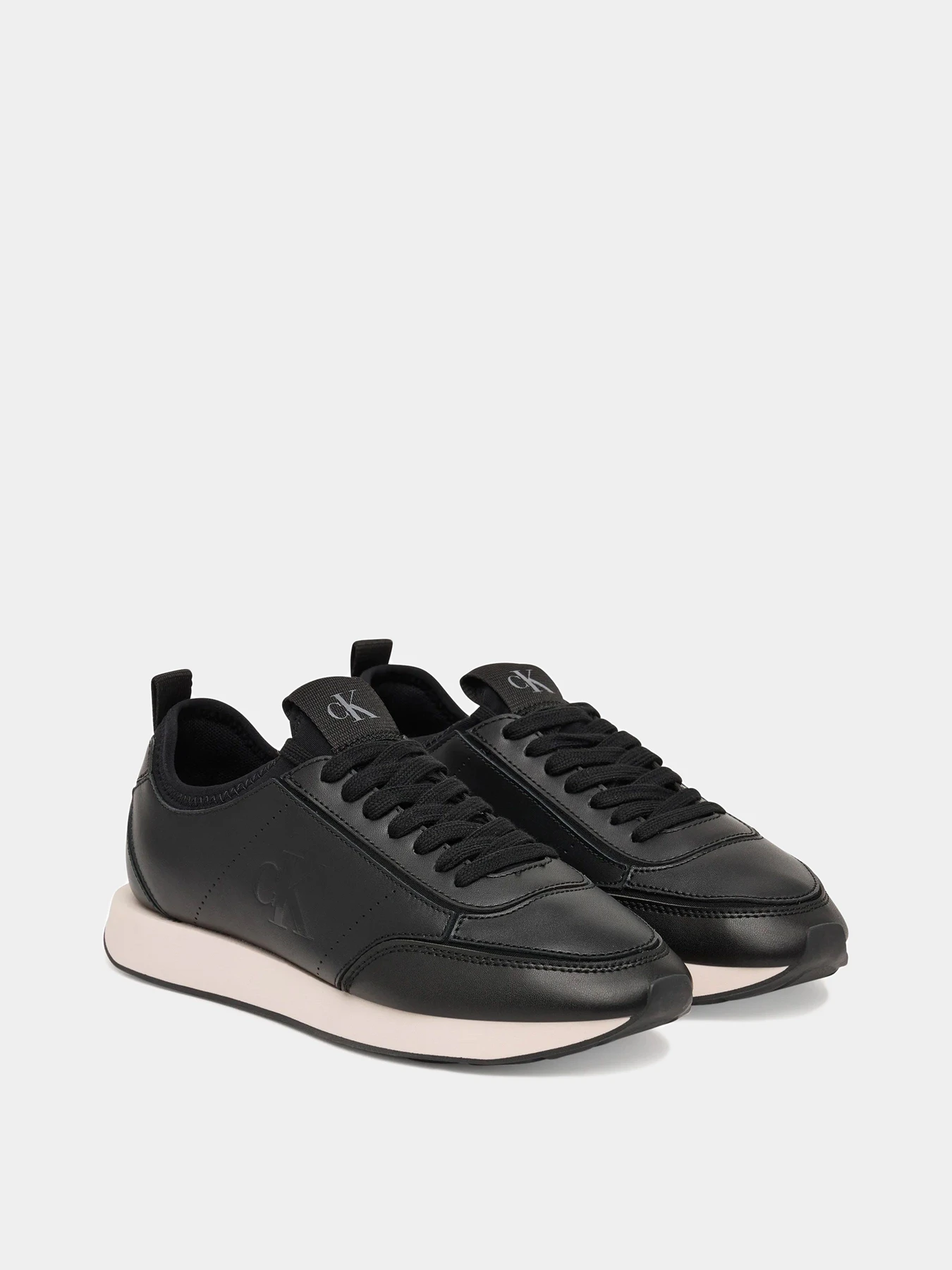Кроссовки Calvin Klein модель HW0HW03118-06T Фото