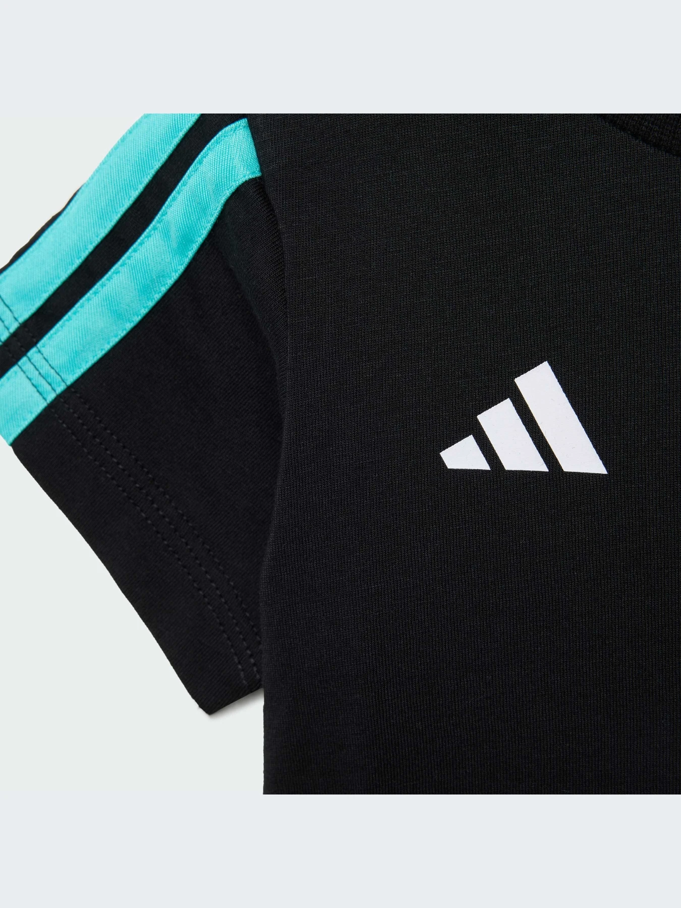 Костюмы Adidas модель KE5931-KZ Костюмы Adidas модель KE5931-KZ Фото
