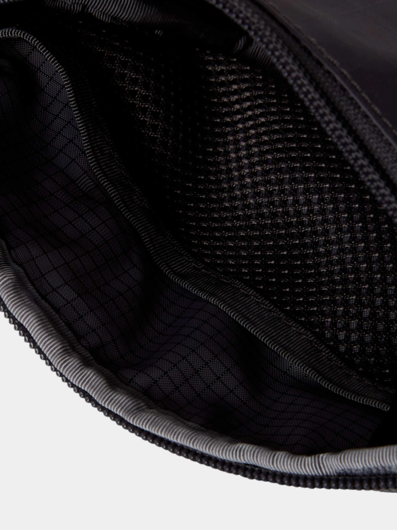 Сумки The North Face модель NF0A8GJCWUO1 Сумки The North Face модель NF0A8GJCWUO1 Фото