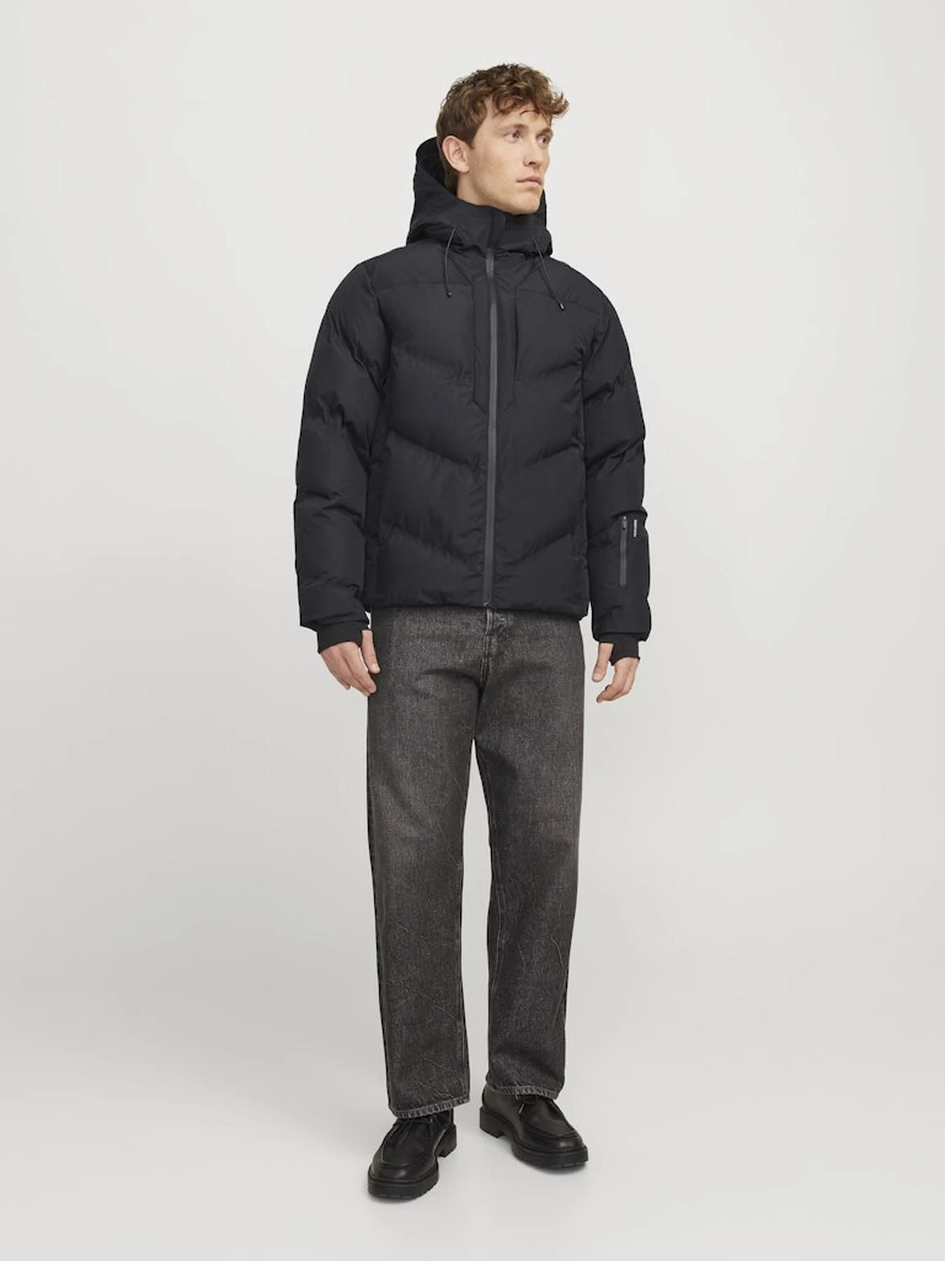 Куртки и дубленки JACK & JONES модель 12260482_Black Фото