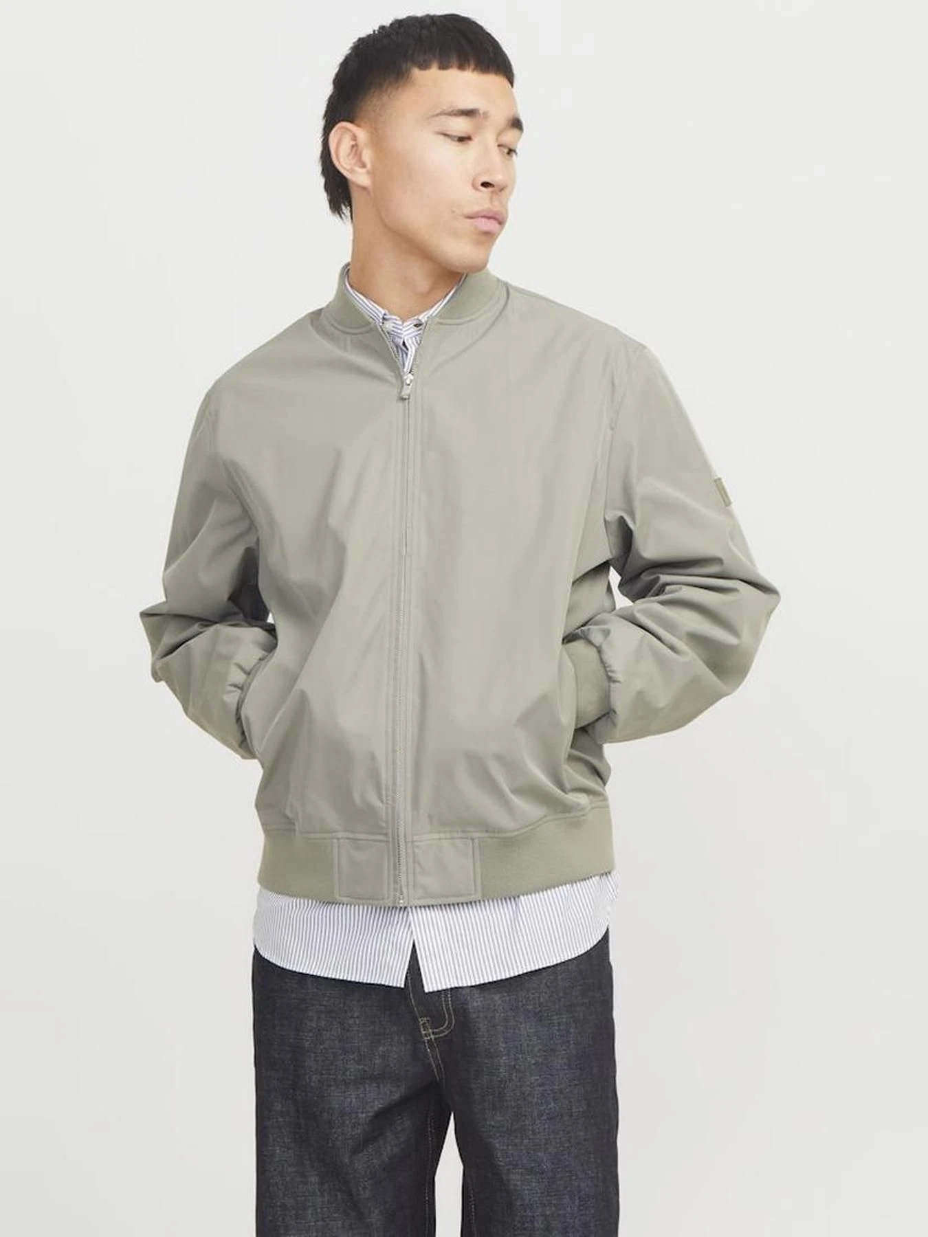 Куртки и дубленки JACK & JONES модель 12272567_Vetiver Фото