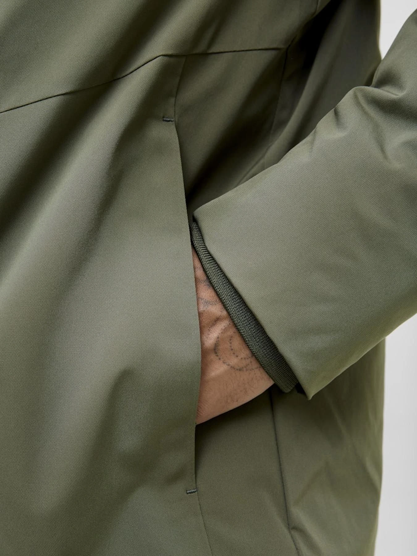 Куртки и дубленки JACK & JONES модель 12278781_GrapeLeaf Фото