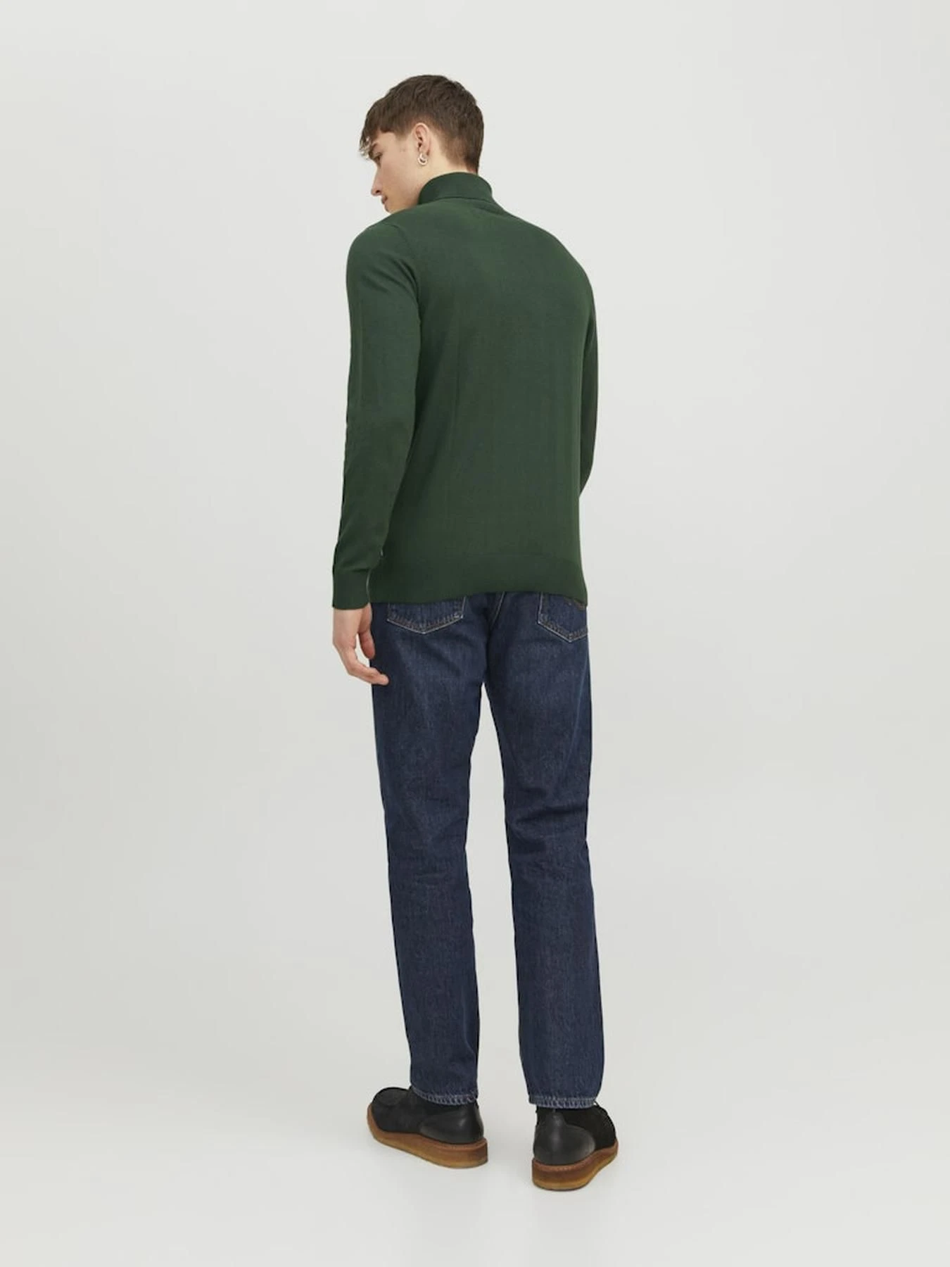 Худи и свитшоты JACK & JONES модель 12157417_MountainView Худи и свитшоты JACK & JONES модель 12157417_MountainView Фото