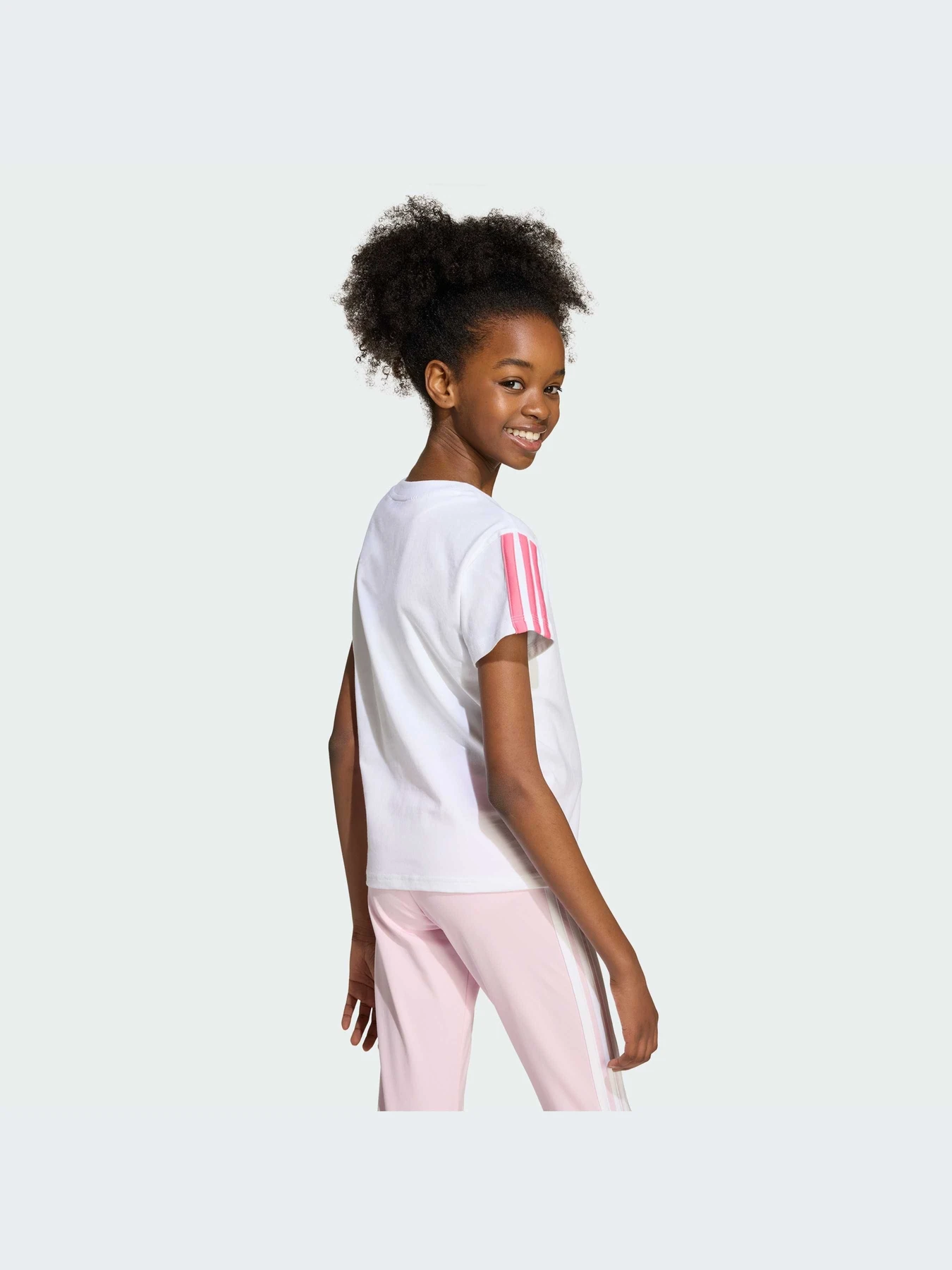 Футболки и поло Adidas Adidas Essentials модель JY4973-KZ Футболки и поло Adidas Adidas Essentials модель JY4973-KZ Фото