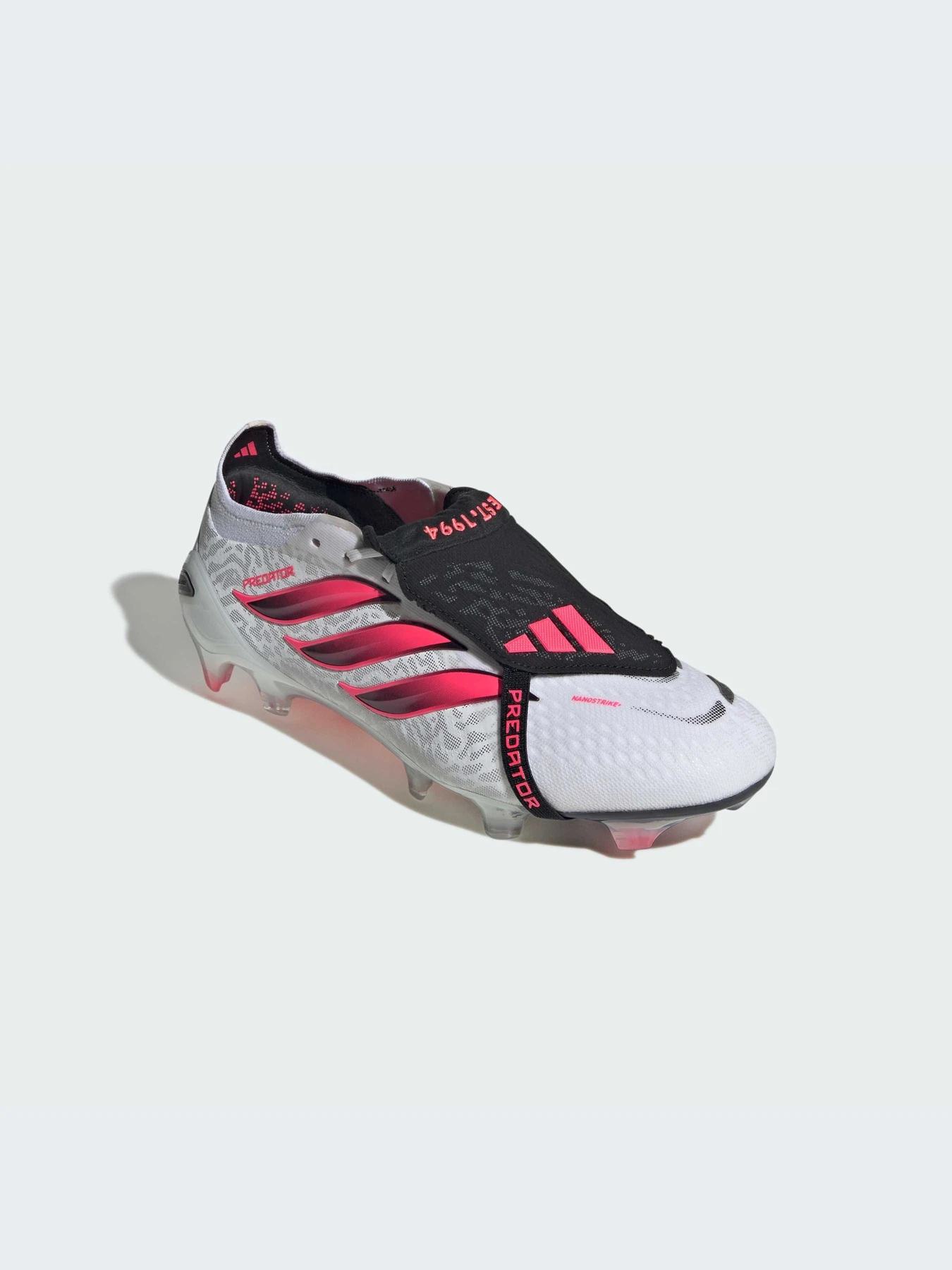 Кроссовки Adidas Predator модель JP6248-KZ Кроссовки Adidas Predator модель JP6248-KZ Фото
