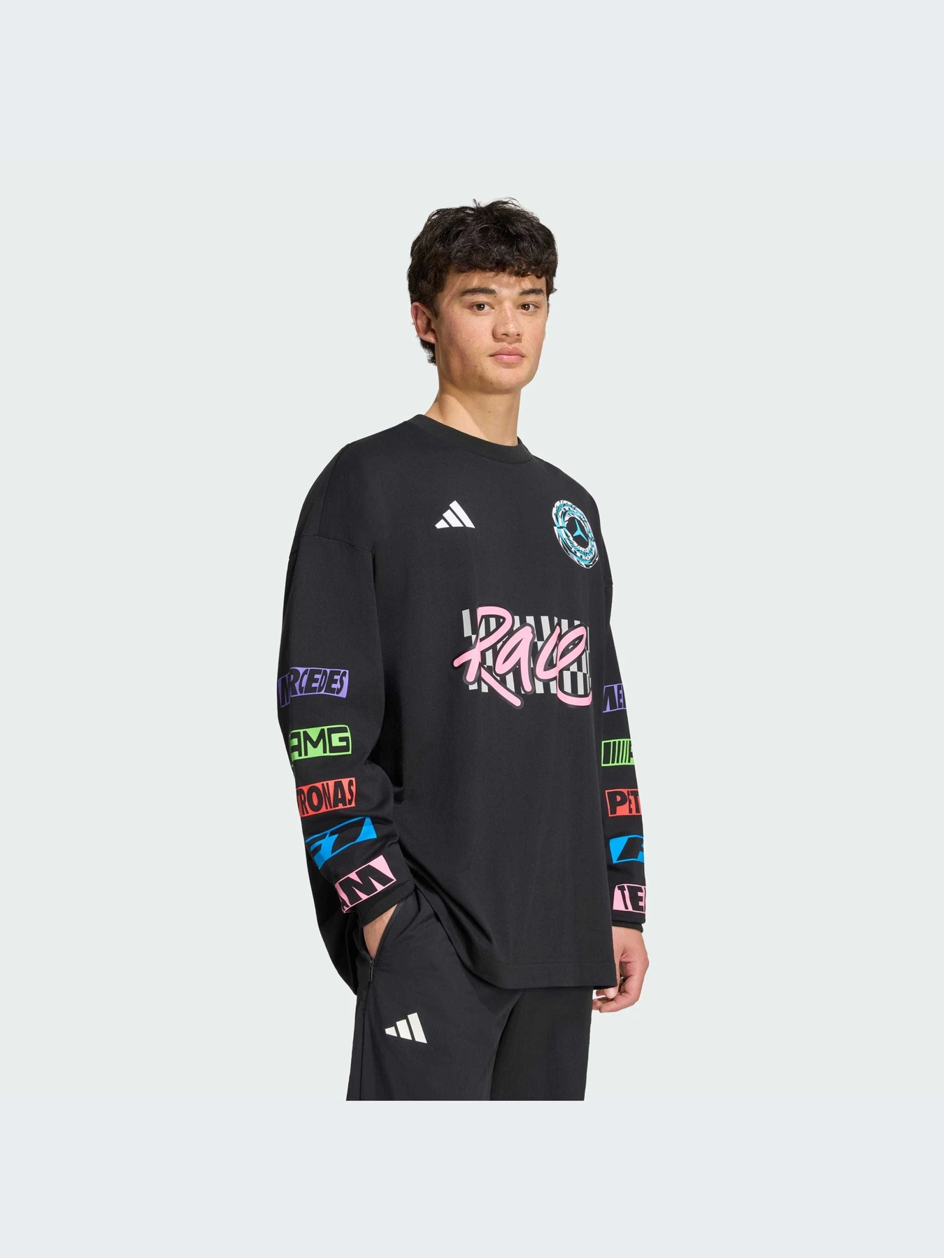 Худи и свитшоты Adidas модель KR9698-KZ Худи и свитшоты Adidas модель KR9698-KZ Фото