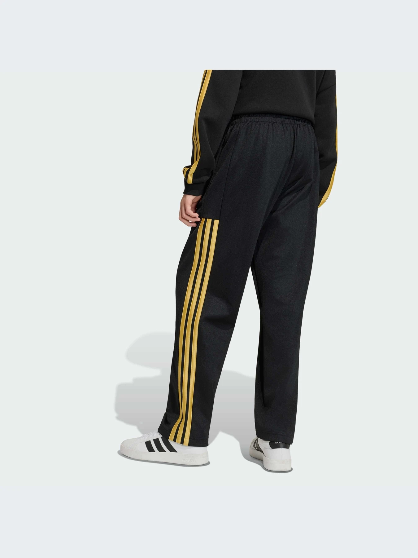 Брюки Adidas модель HZ0907-KZ Брюки Adidas модель HZ0907-KZ Фото