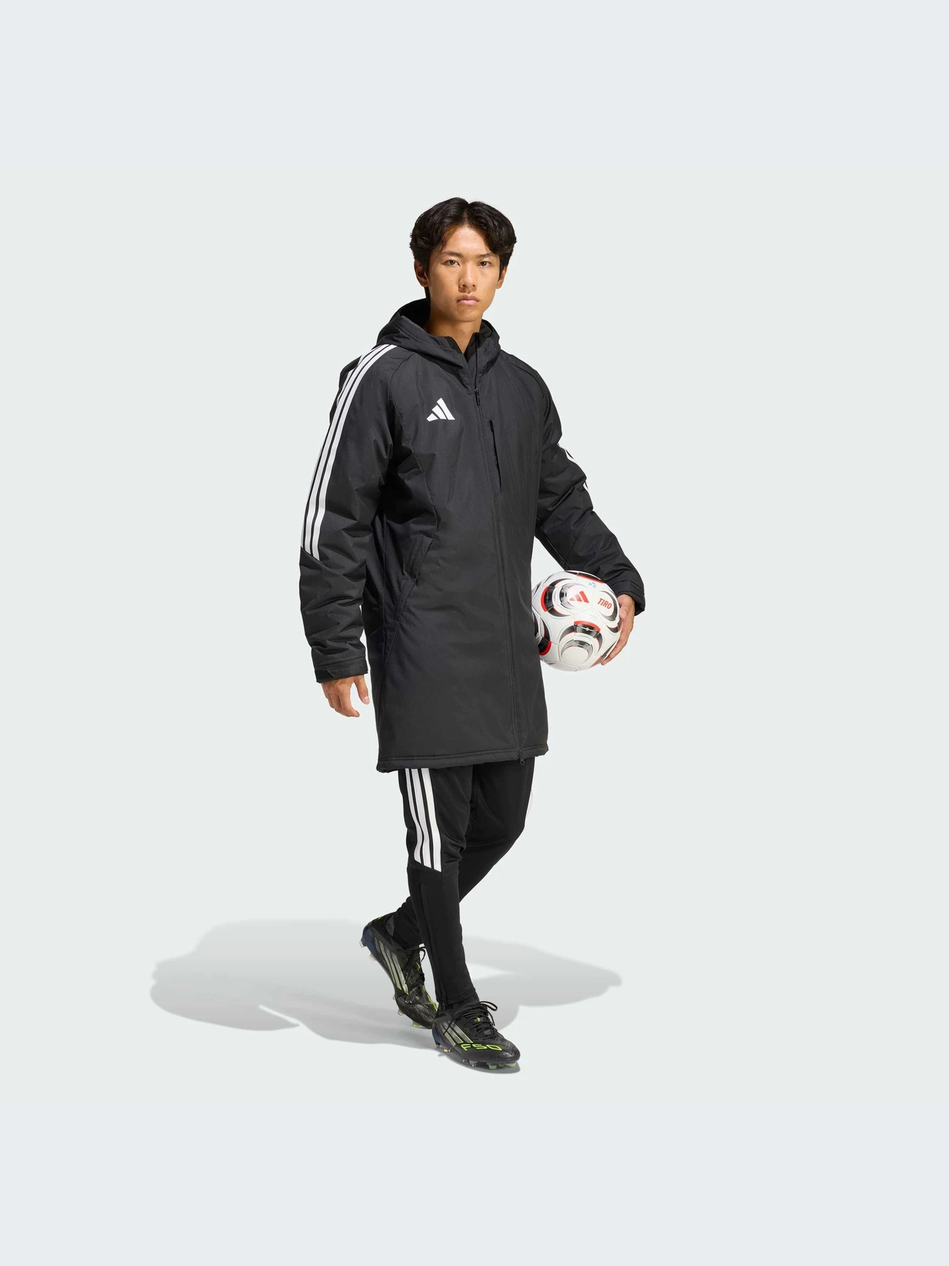 Куртки и дубленки Adidas Tiro модель JZ4108-KZ Куртки и дубленки Adidas Tiro модель JZ4108-KZ Фото
