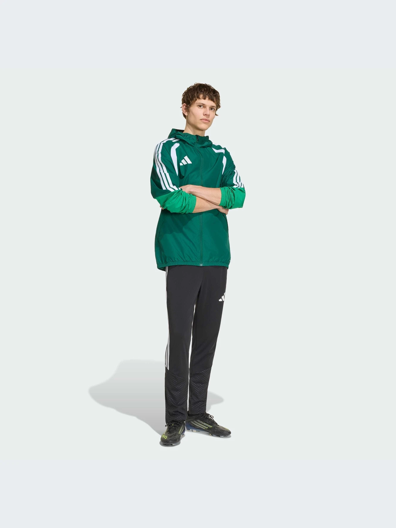 Куртки и дубленки Adidas Tiro модель KB0137-KZ Куртки и дубленки Adidas Tiro модель KB0137-KZ Фото
