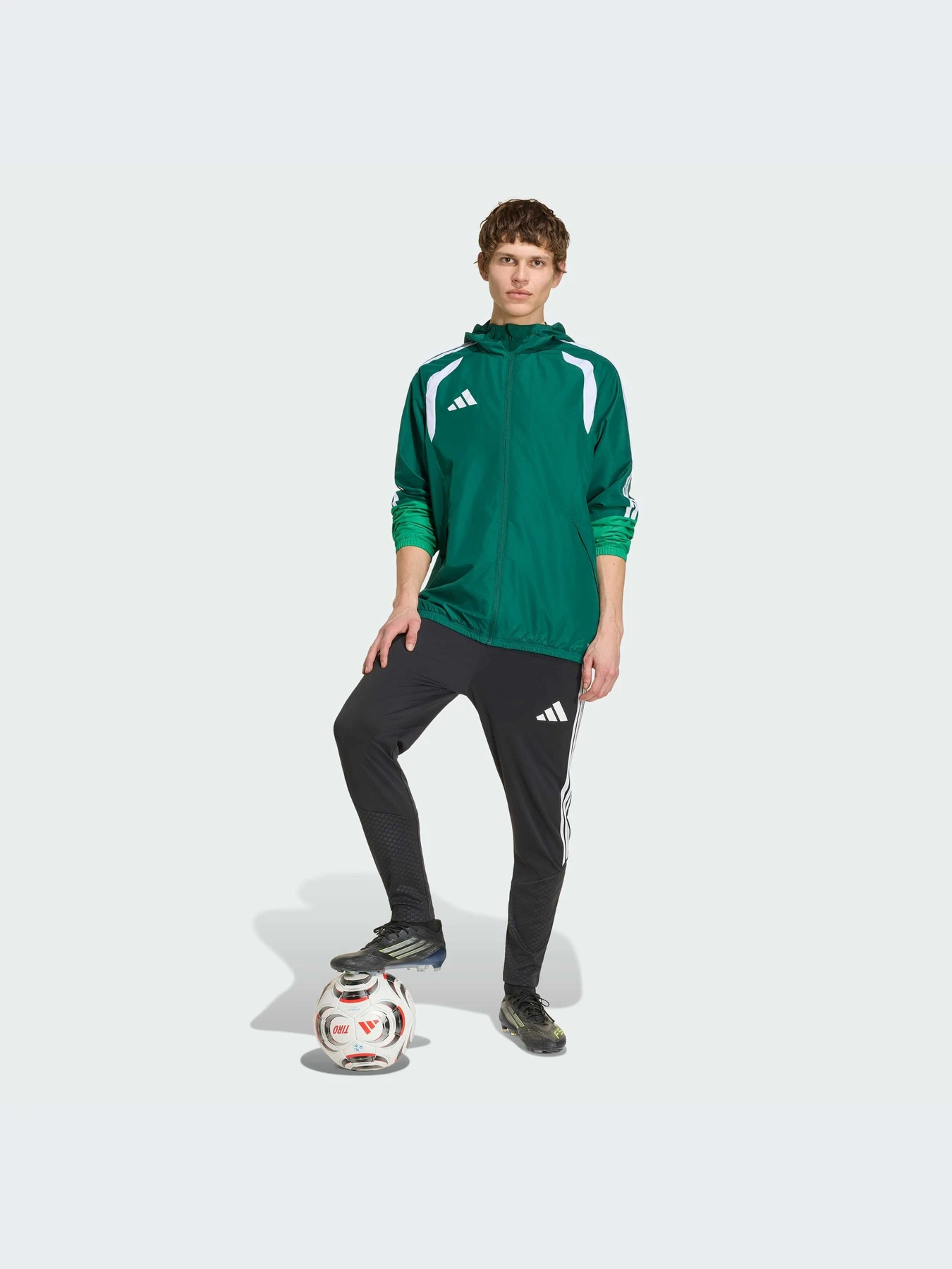 Куртки и дубленки Adidas Tiro модель KB0137-KZ Куртки и дубленки Adidas Tiro модель KB0137-KZ Фото