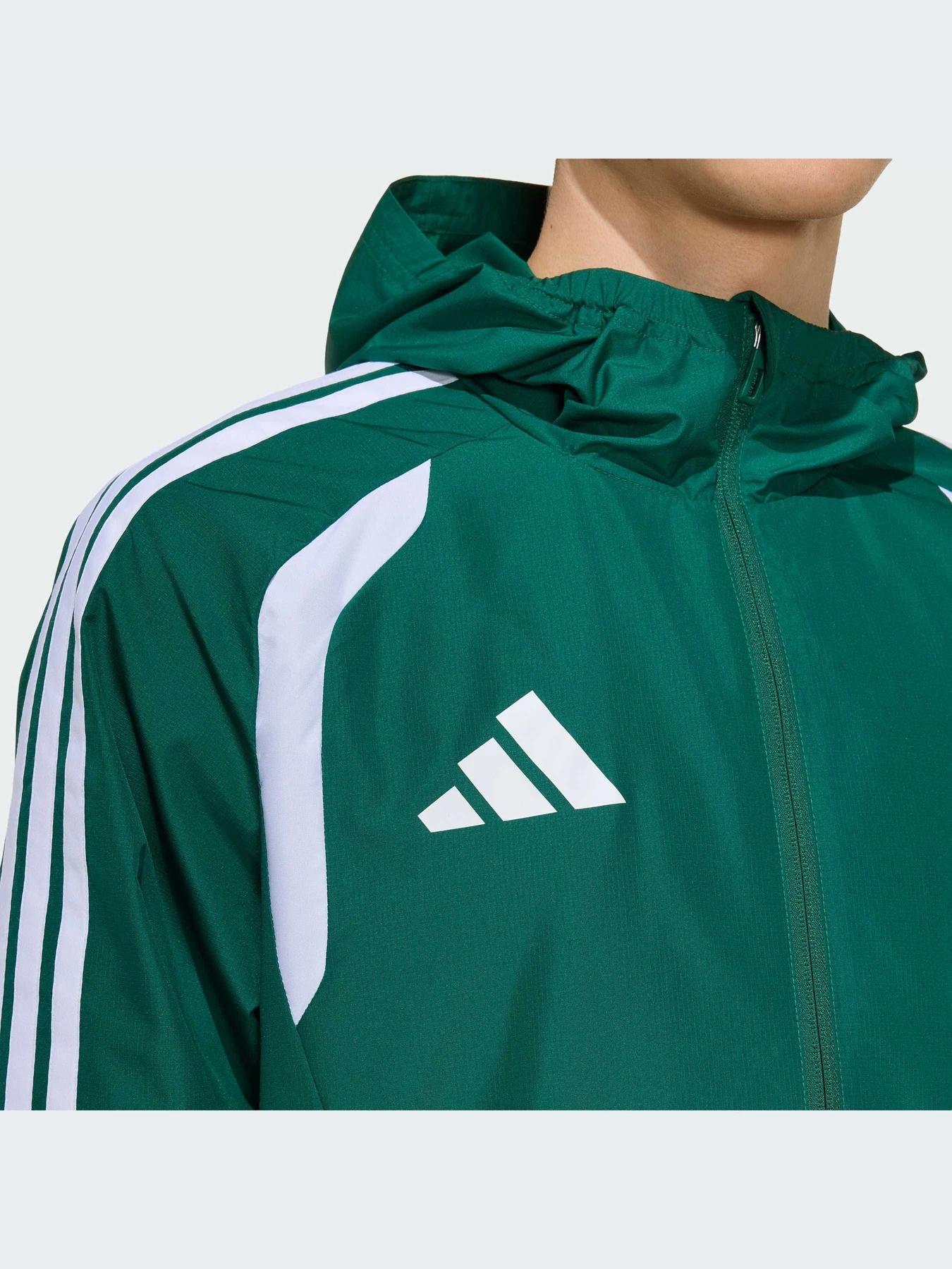 Куртки и дубленки Adidas Tiro модель KB0137-KZ Куртки и дубленки Adidas Tiro модель KB0137-KZ Фото