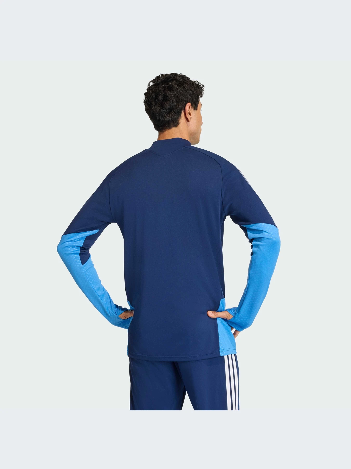Худи и свитшоты Adidas Tiro модель JY6398-KZ Худи и свитшоты Adidas Tiro модель JY6398-KZ Фото