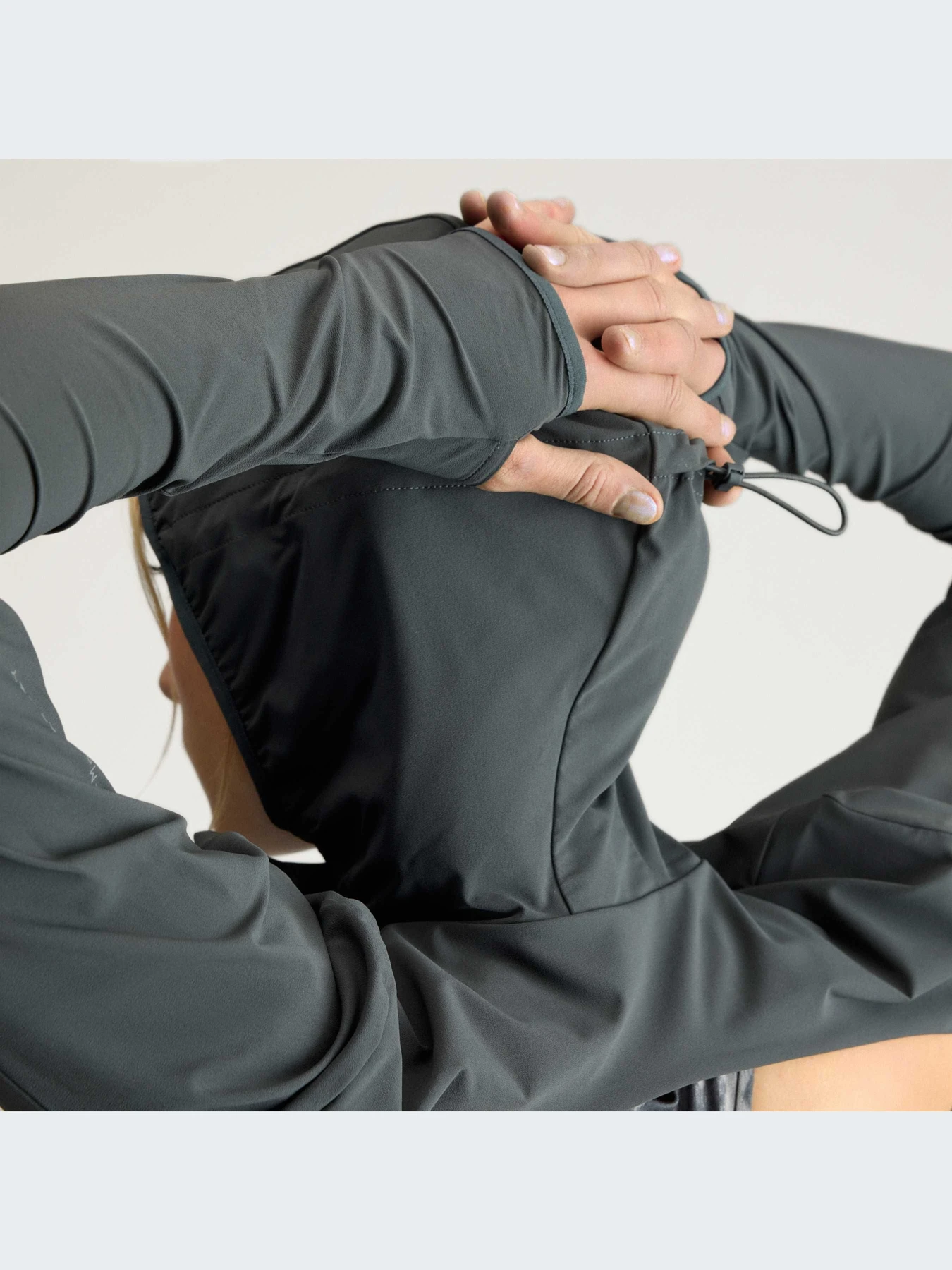 Худи и свитшоты Adidas модель KR6172-KZ Худи и свитшоты Adidas модель KR6172-KZ Фото