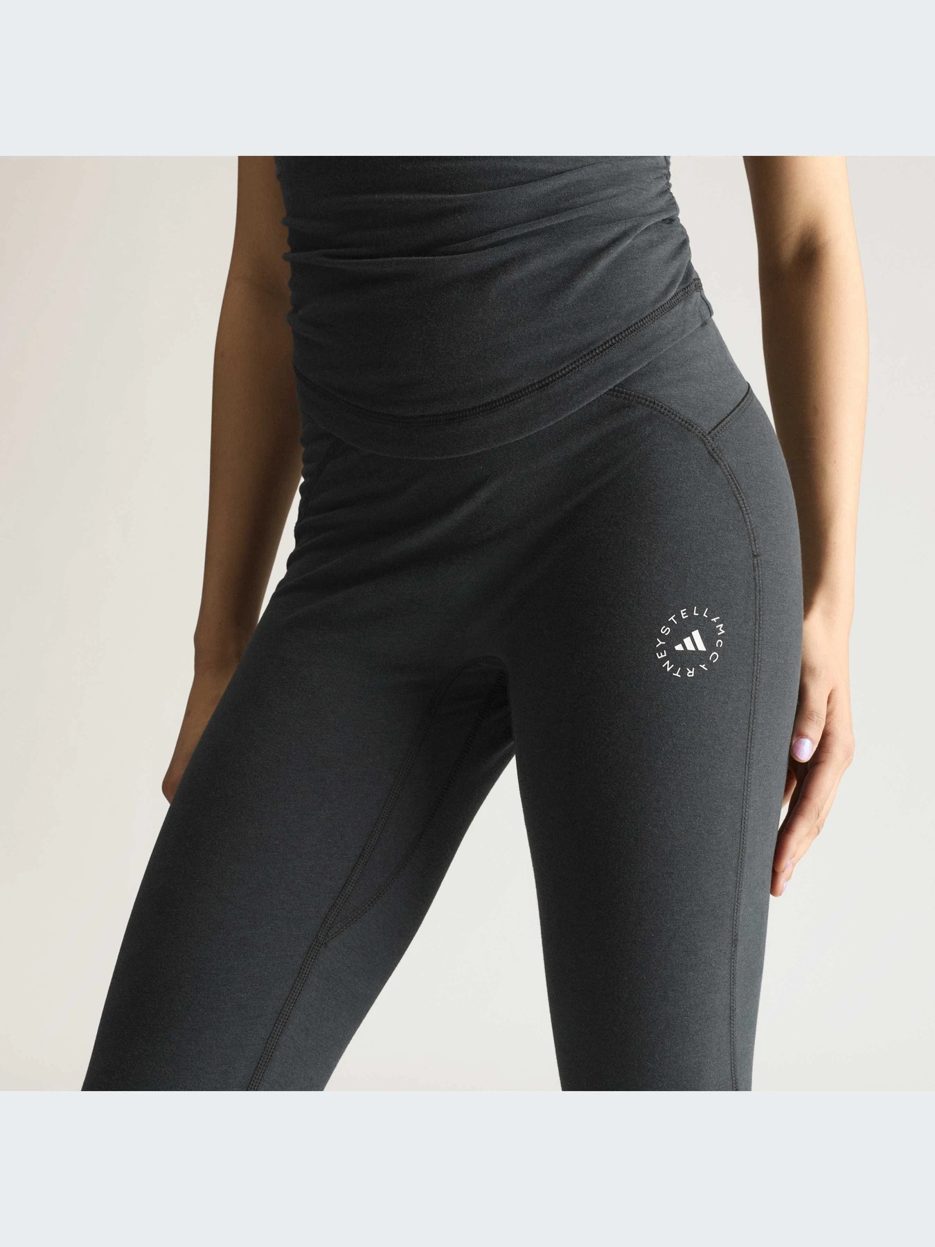 Брюки Adidas модель KR6222-KZ Брюки Adidas модель KR6222-KZ Фото