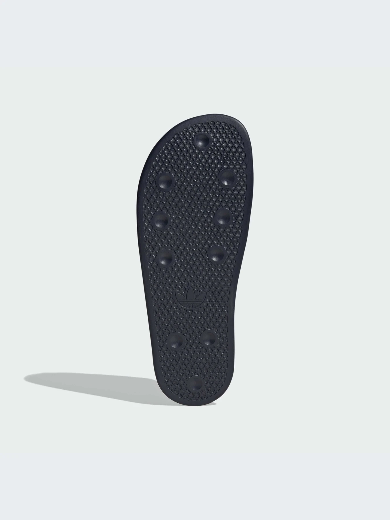 Шлёпанцы Adidas Adilette модель KJ6920-KZ Шлёпанцы Adidas Adilette модель KJ6920-KZ Фото