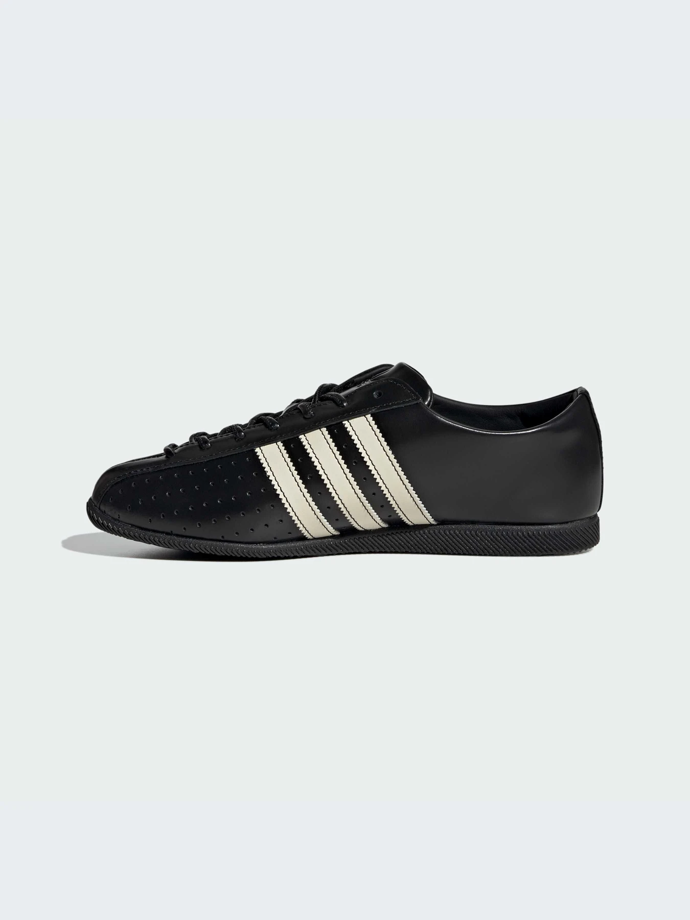 Кроссовки Adidas модель KJ5160-KZ Кроссовки Adidas модель KJ5160-KZ Фото