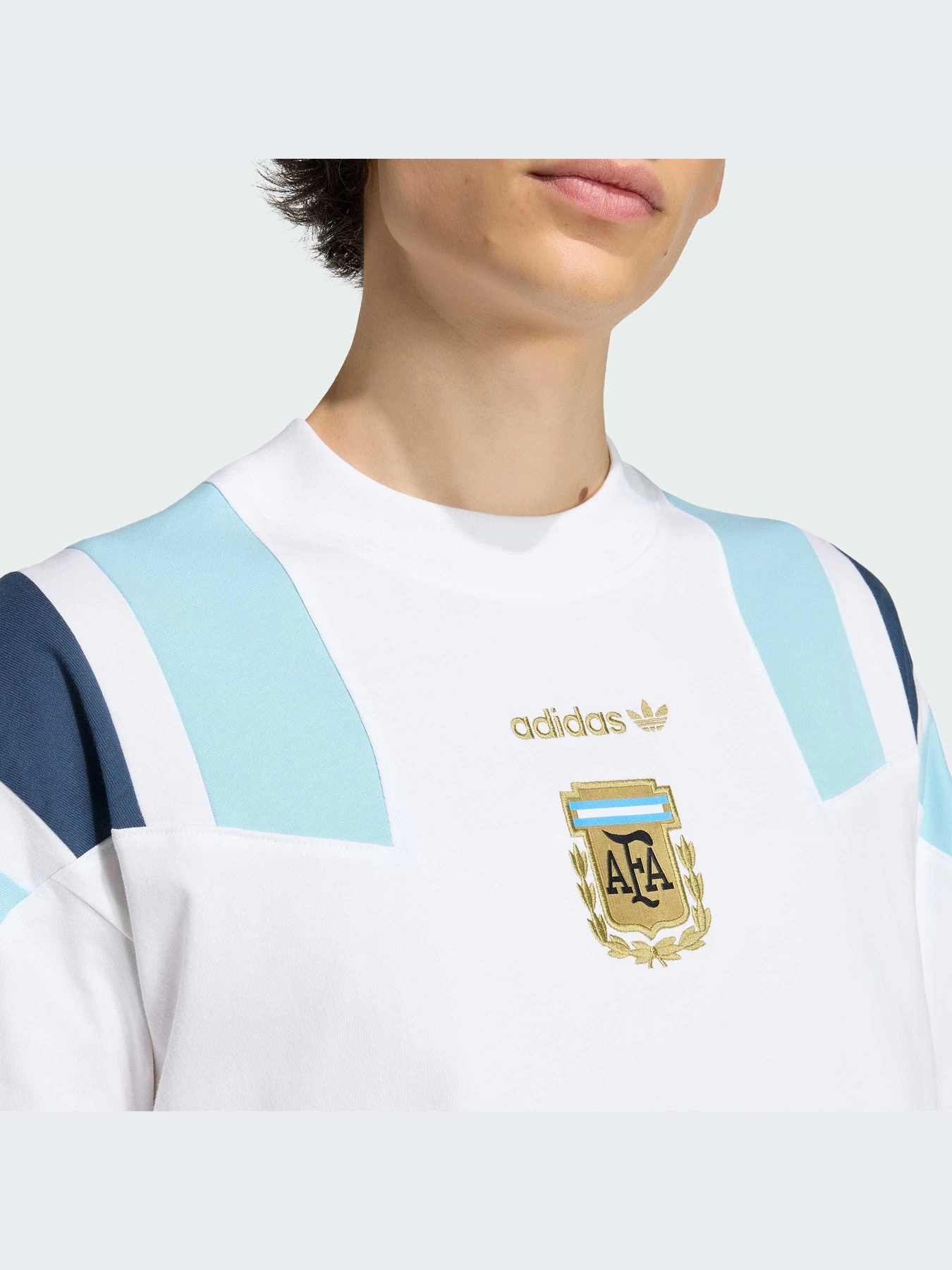 Футболки и поло Adidas модель KG2288-KZ Футболки и поло Adidas модель KG2288-KZ Фото