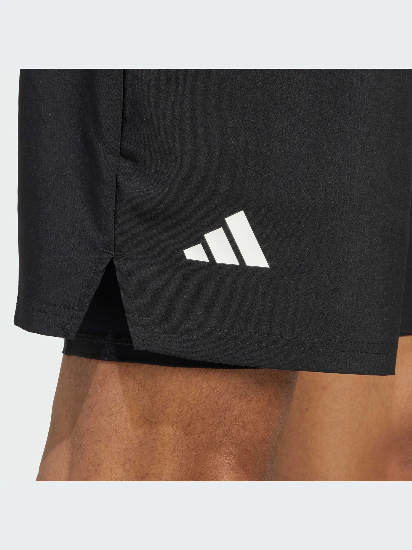 Шорты Adidas модель JY2959-KZ Шорты Adidas модель JY2959-KZ Фото
