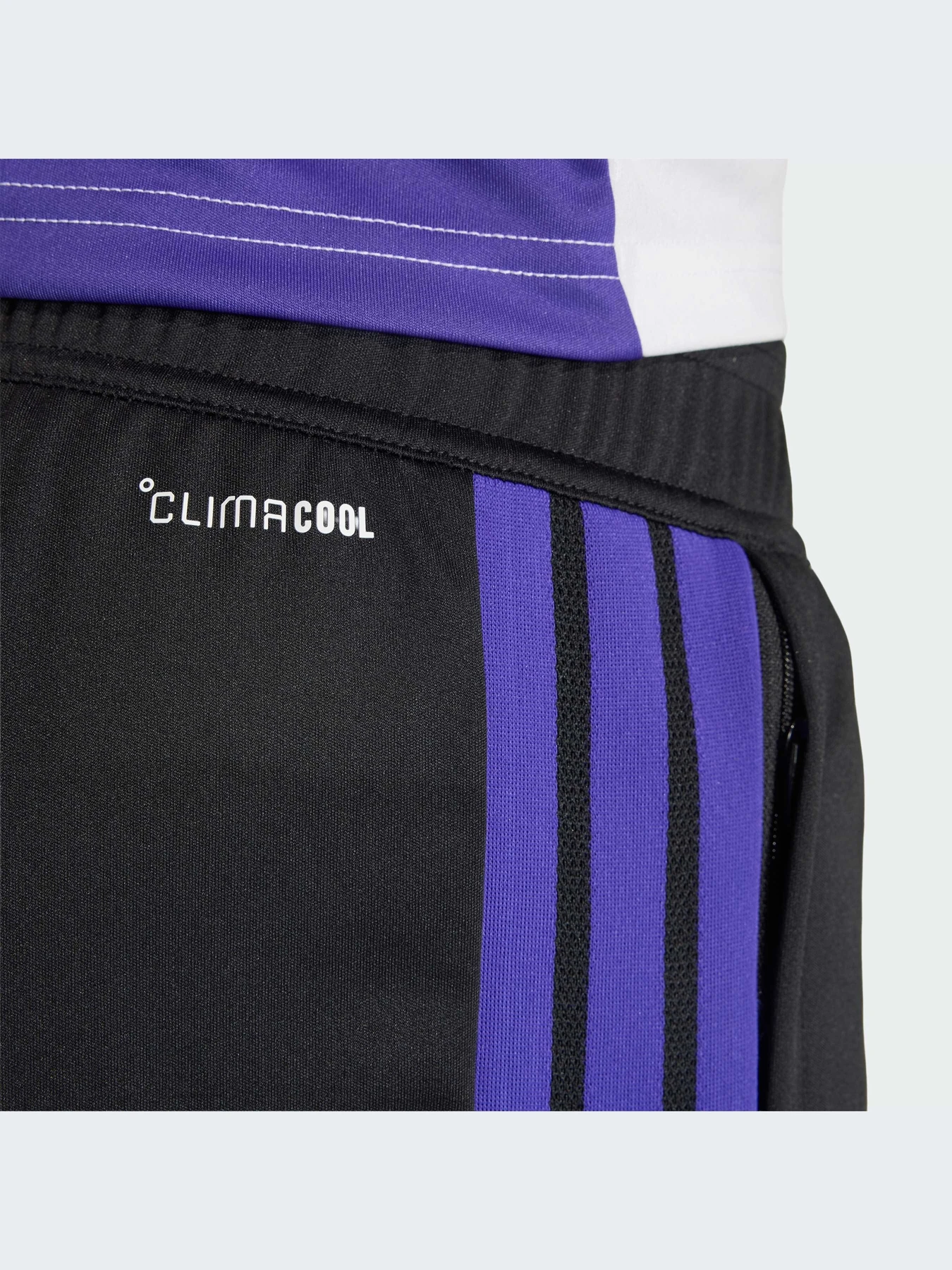 Шорты Adidas Tiro модель KS5315-KZ Шорты Adidas Tiro модель KS5315-KZ Фото