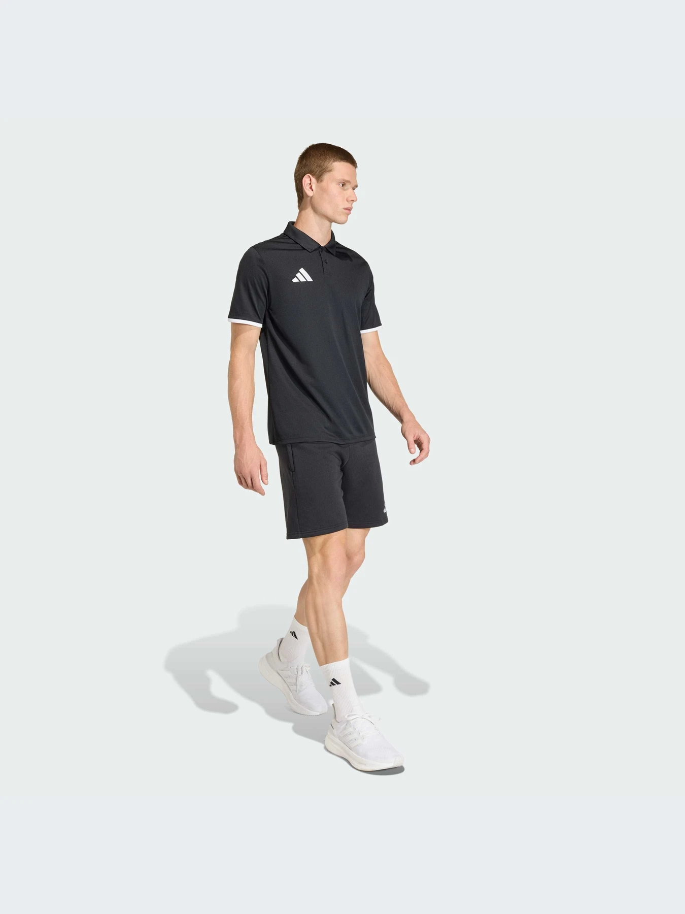 Футболки и поло Adidas модель JZ6660-KZ Футболки и поло Adidas модель JZ6660-KZ Фото