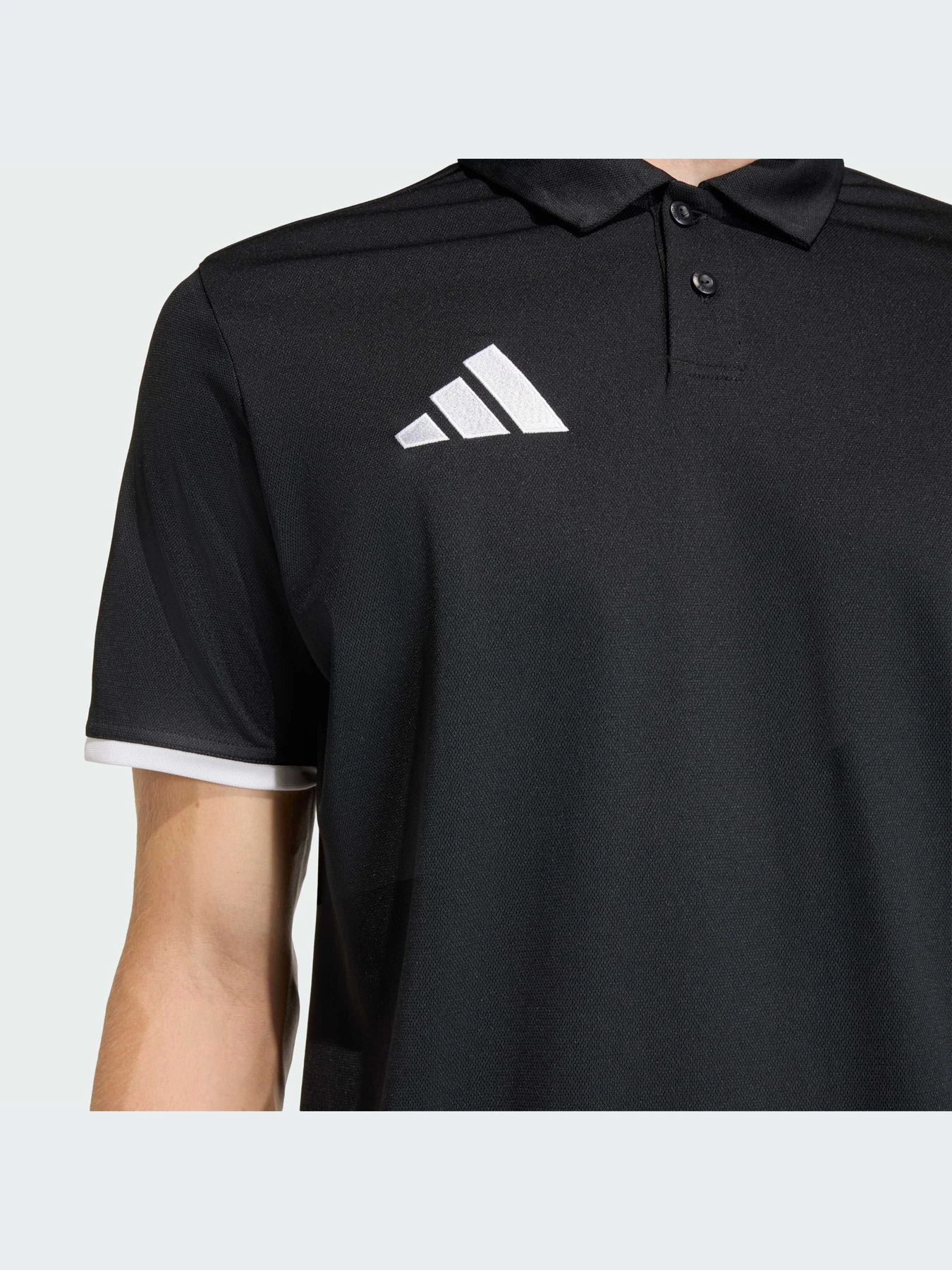 Футболки и поло Adidas модель JZ6660-KZ Футболки и поло Adidas модель JZ6660-KZ Фото