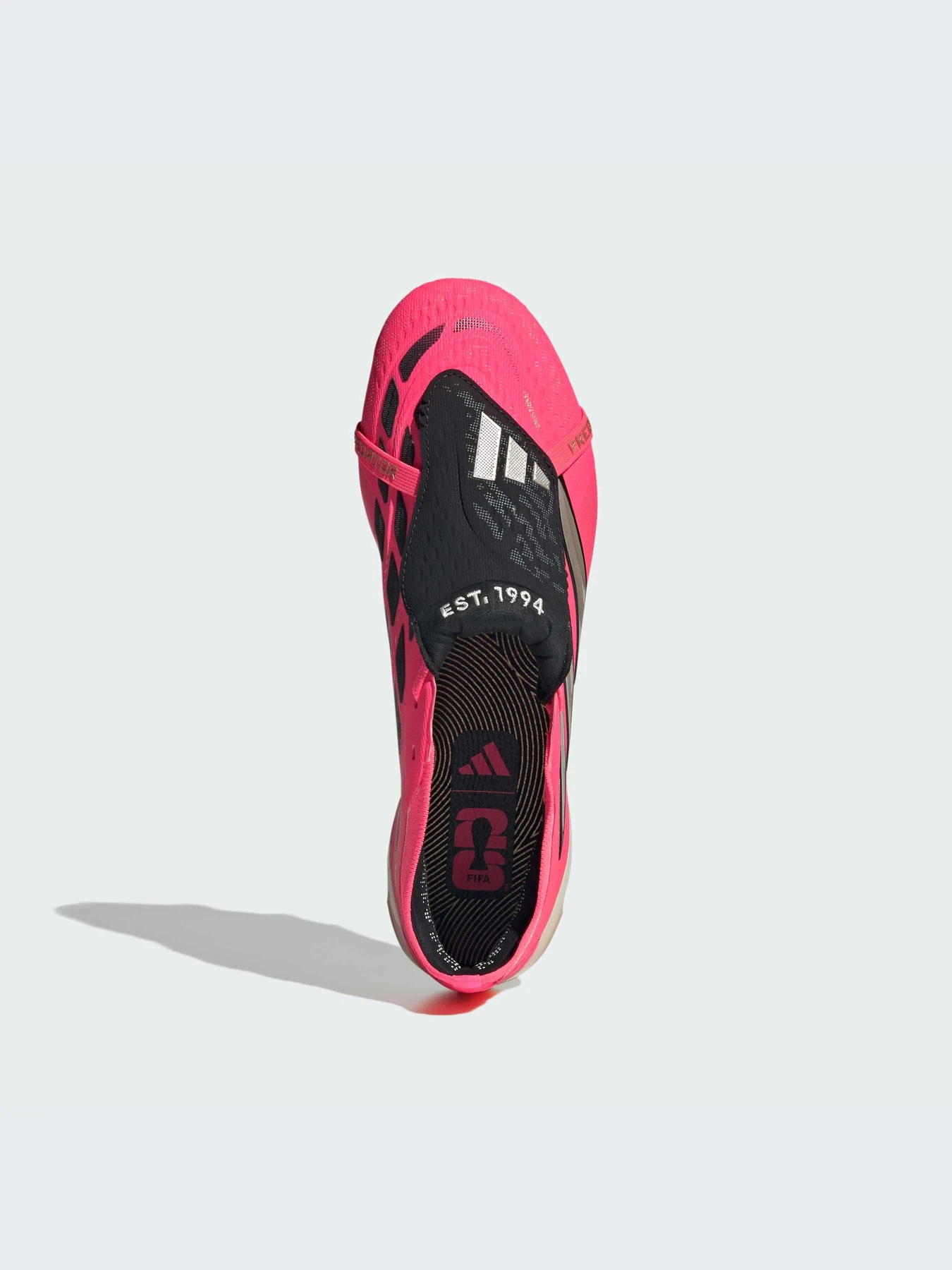 Кроссовки Adidas Predator модель JP6237-KZ Кроссовки Adidas Predator модель JP6237-KZ Фото