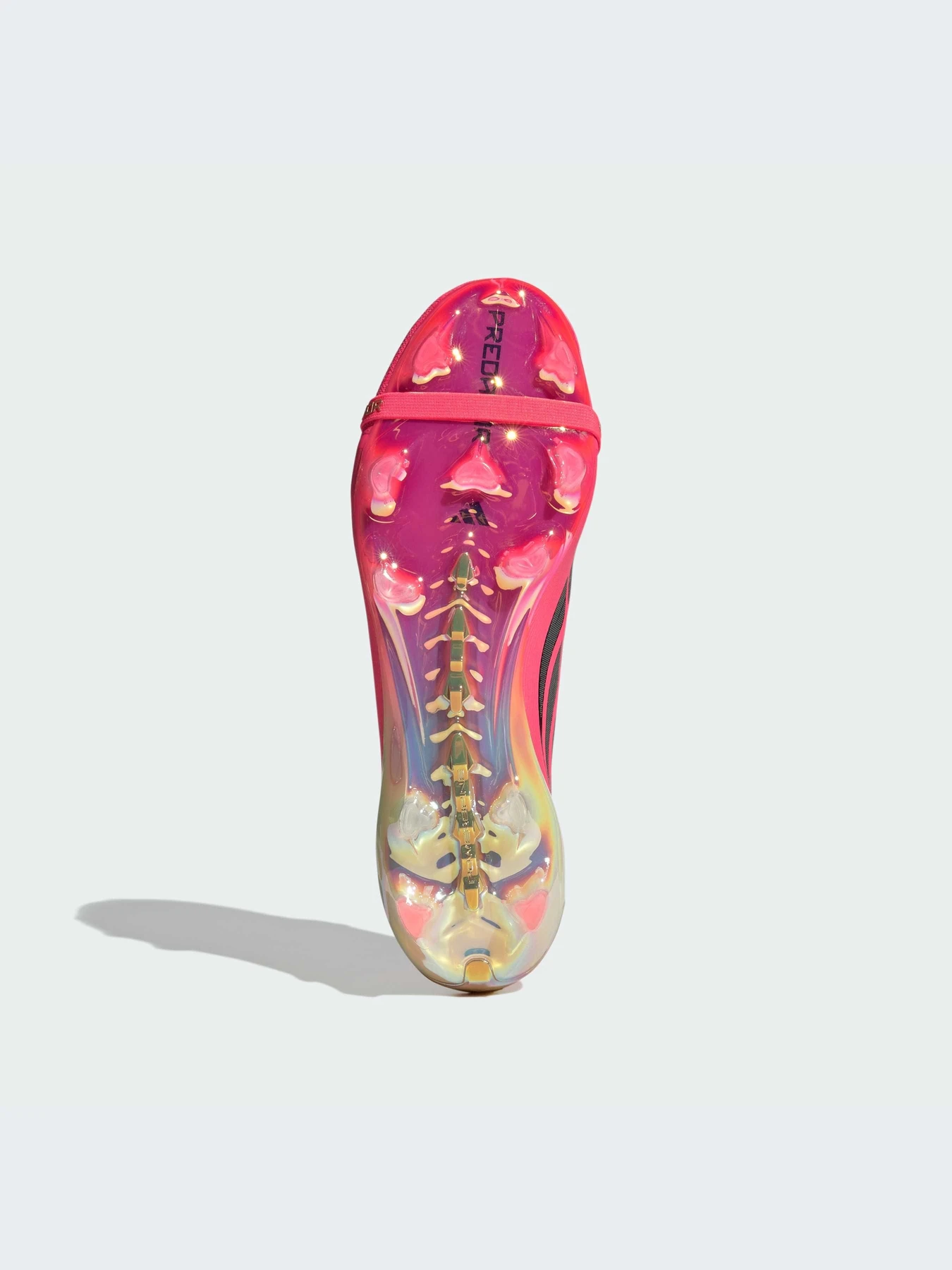 Кроссовки Adidas Predator модель JP6237-KZ Кроссовки Adidas Predator модель JP6237-KZ Фото