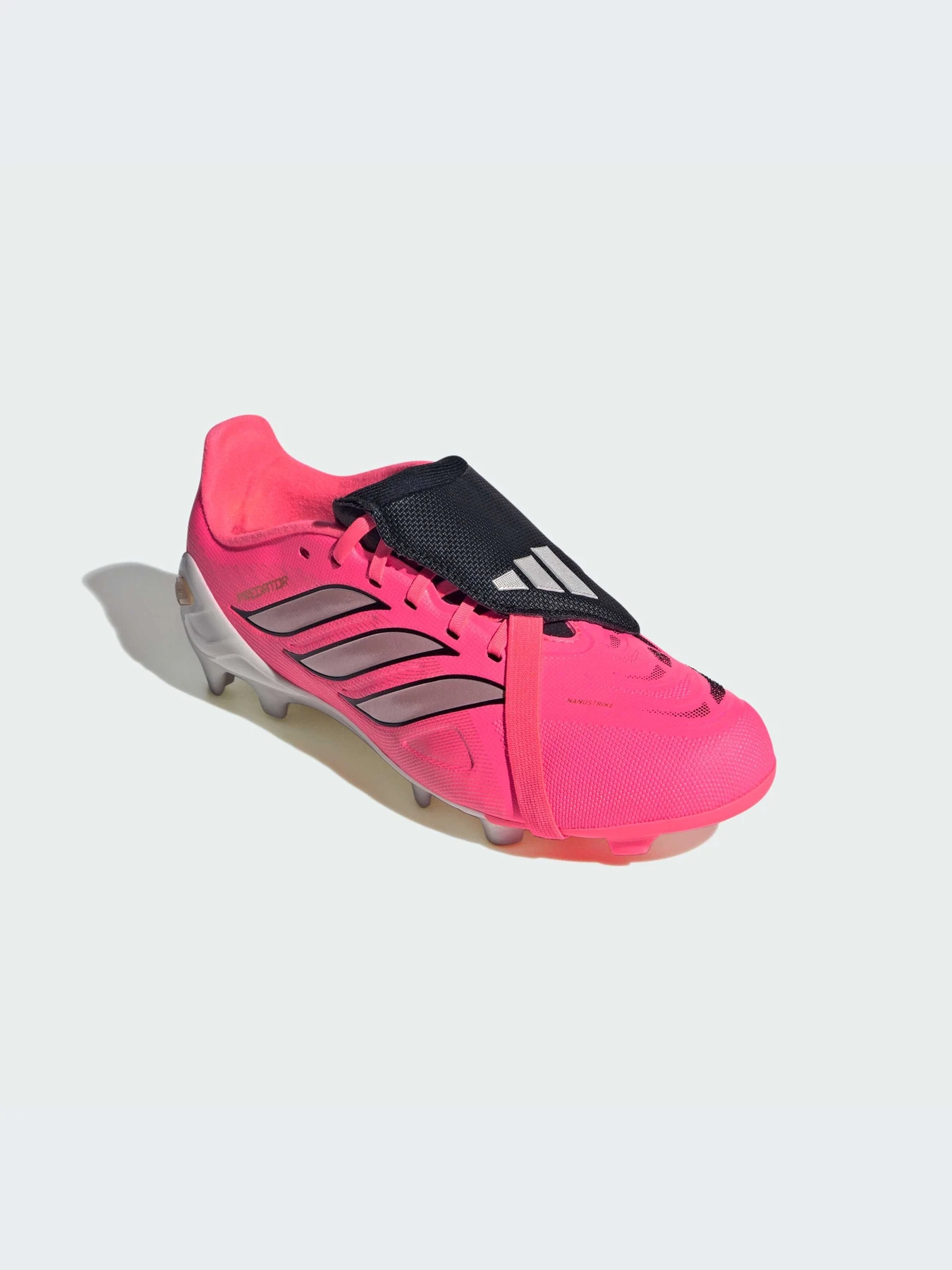 Кроссовки Adidas Predator модель HP9998-KZ Фото