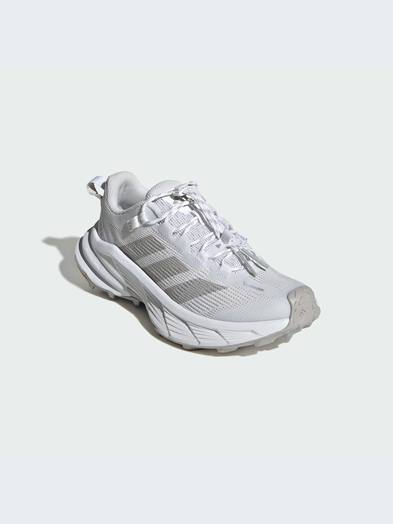 Кроссовки Adidas Terrex модель KJ0181-KZ Кроссовки Adidas Terrex модель KJ0181-KZ Фото
