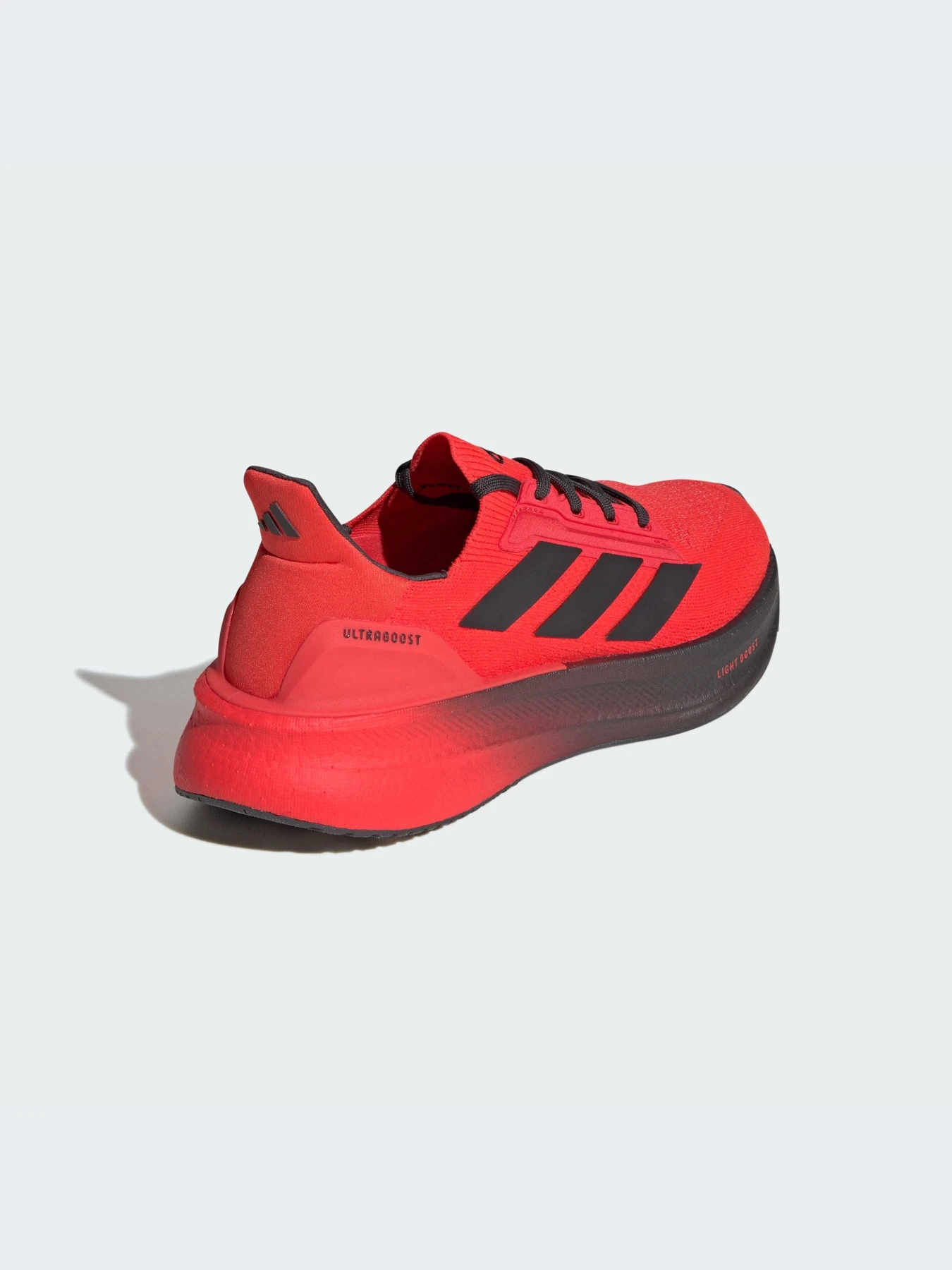 Кроссовки Adidas Ultraboost модель KJ3672-KZ Кроссовки Adidas Ultraboost модель KJ3672-KZ Фото