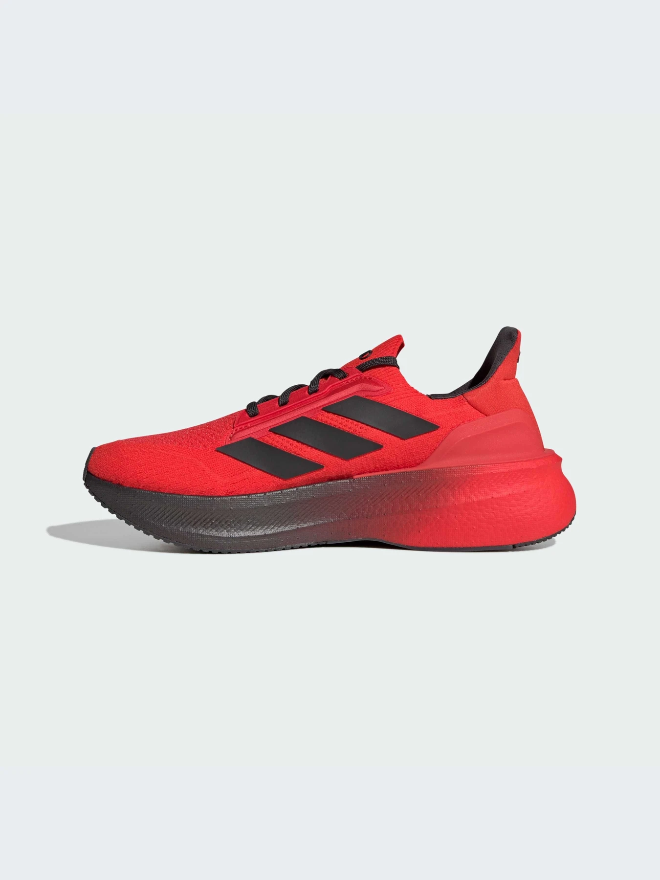 Кроссовки Adidas Ultraboost модель KJ3672-KZ Кроссовки Adidas Ultraboost модель KJ3672-KZ Фото
