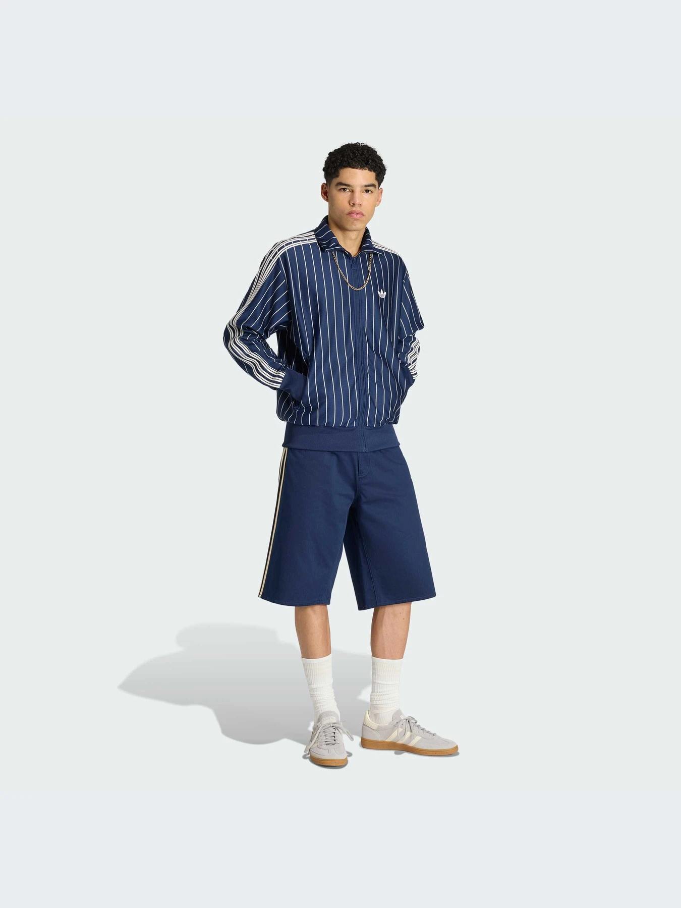 Худи и свитшоты Adidas модель KR7228-KZ Фото