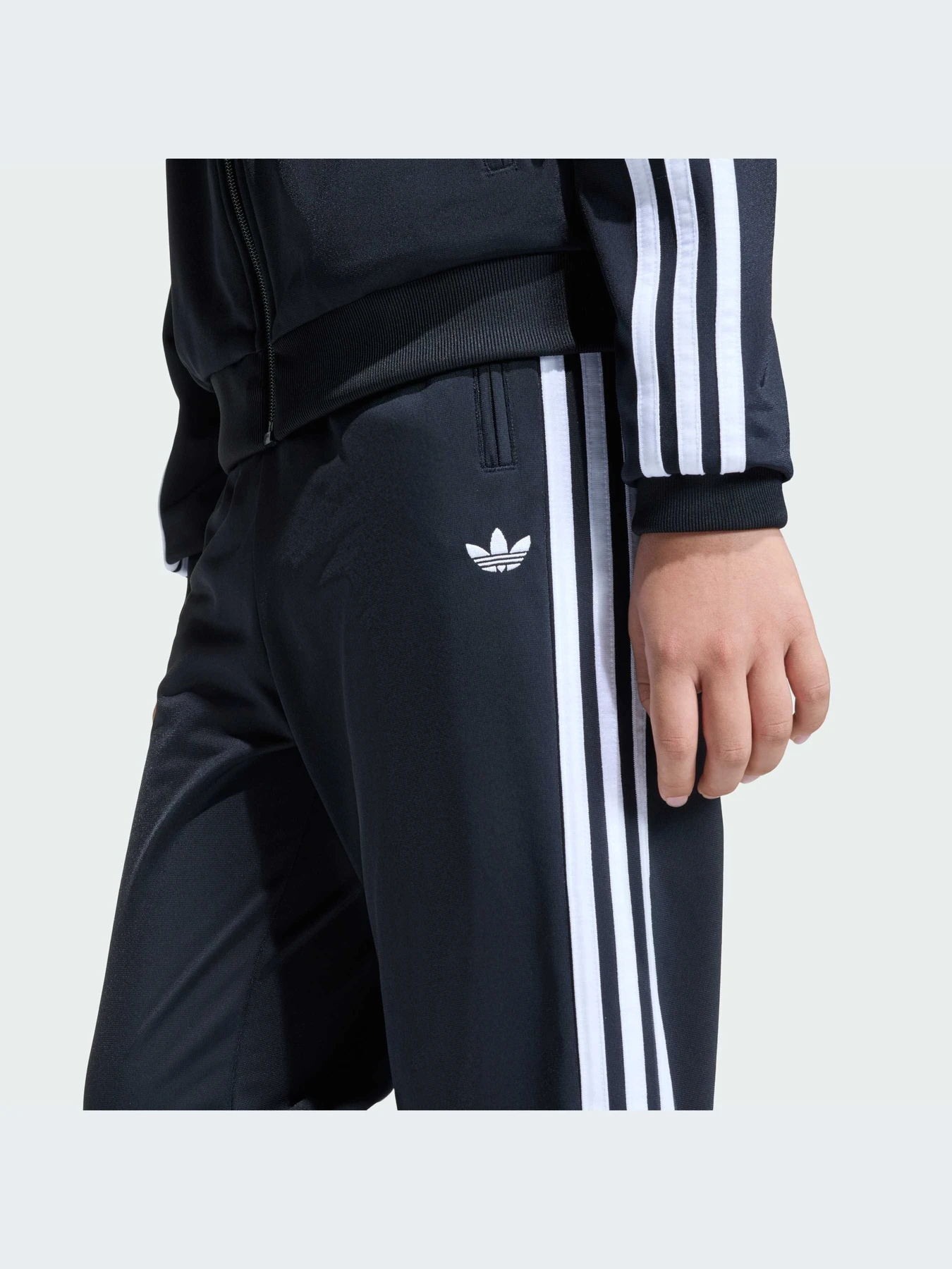 Брюки Adidas модель KE0910-KZ Фото