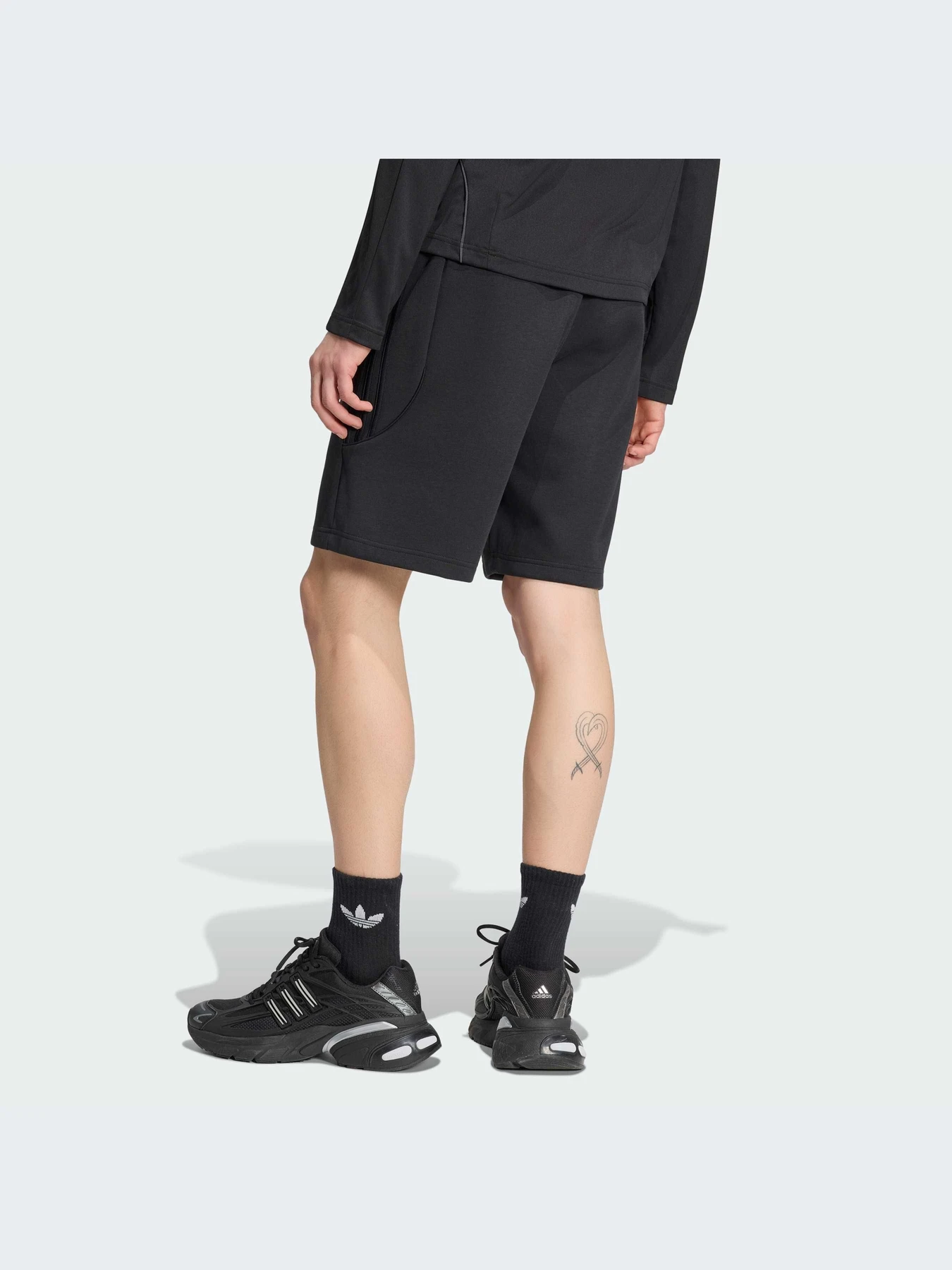 Шорты Adidas модель KQ8981-KZ Фото